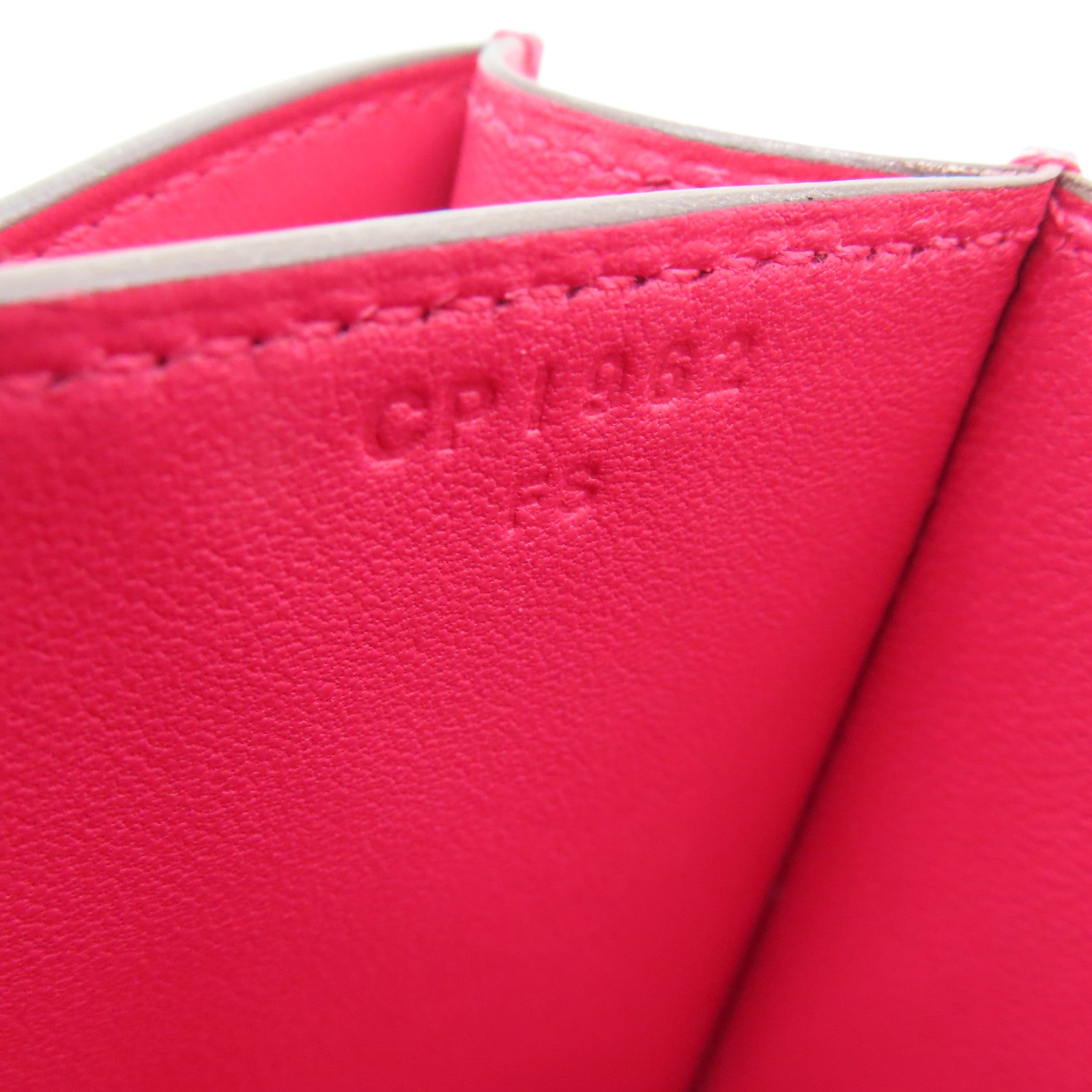 HERMES Epsom皮革Constance 24银扣肩背袋Rose Extreme/桃红色