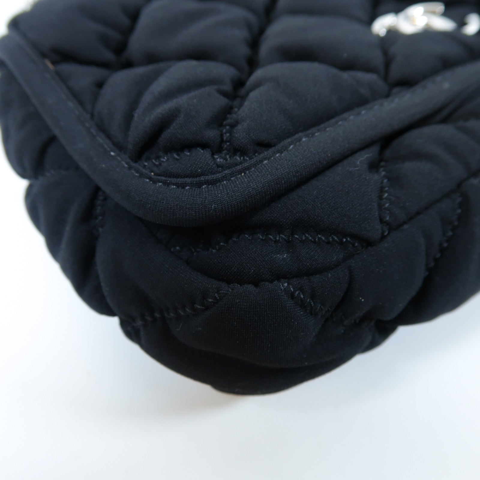 CHANEL 菱格帆布Chain Shoulder Bag銀扣鏈帶肩背袋黑色