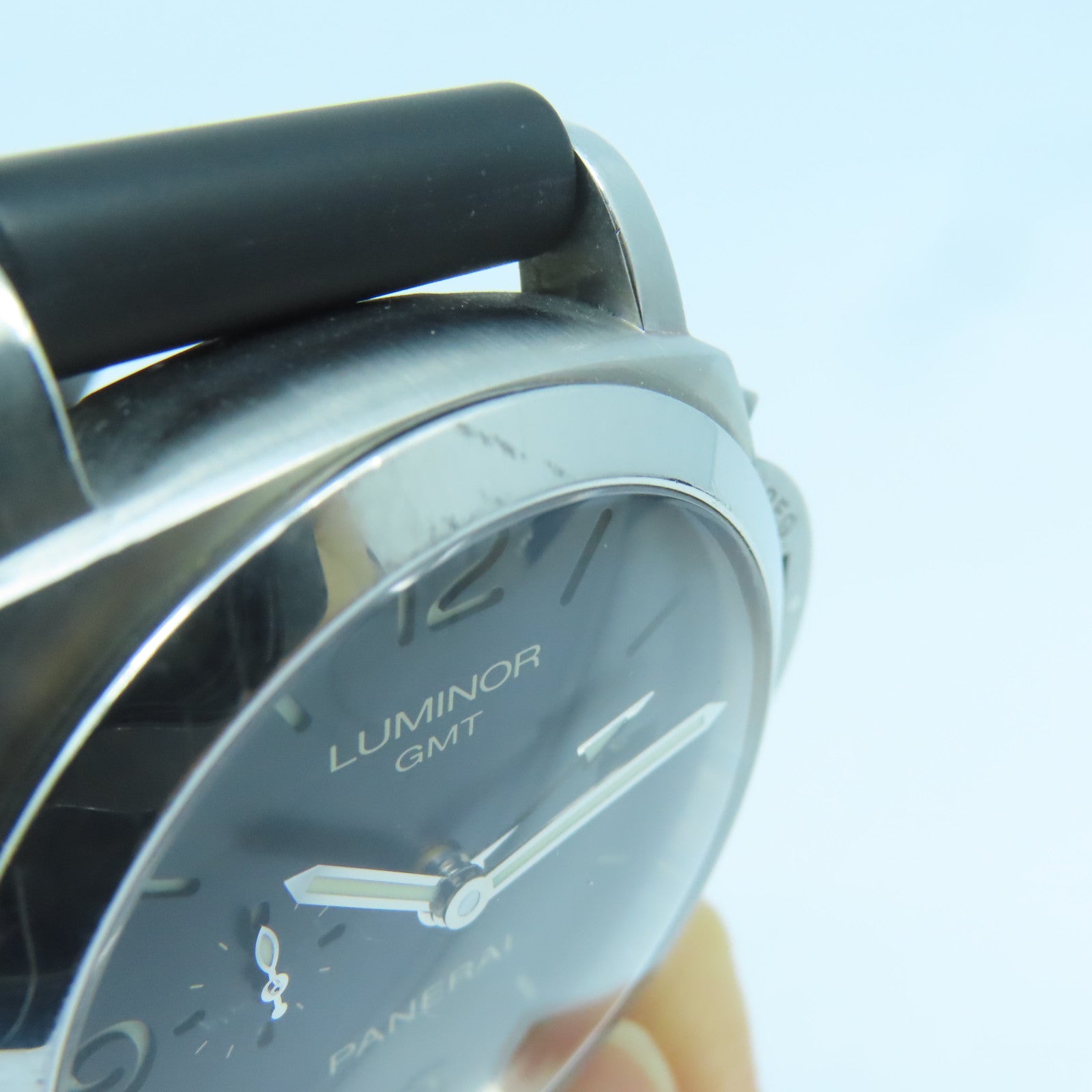 PANERAI 不銹鋼Luminor GMT 44mm橡膠帶手錶黑色