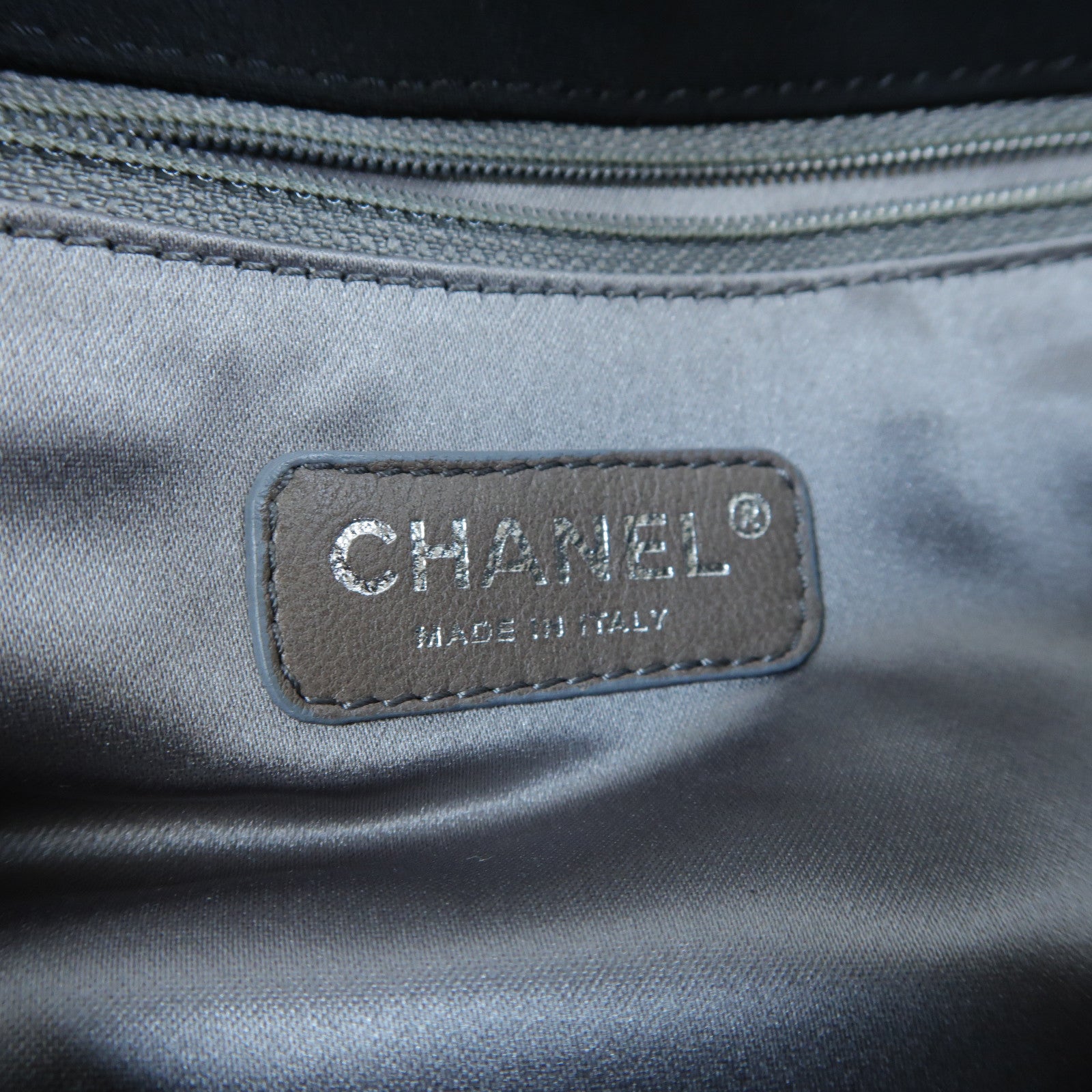 CHANEL 菱格帆布Chain Shoulder Bag銀扣鏈帶肩背袋黑色
