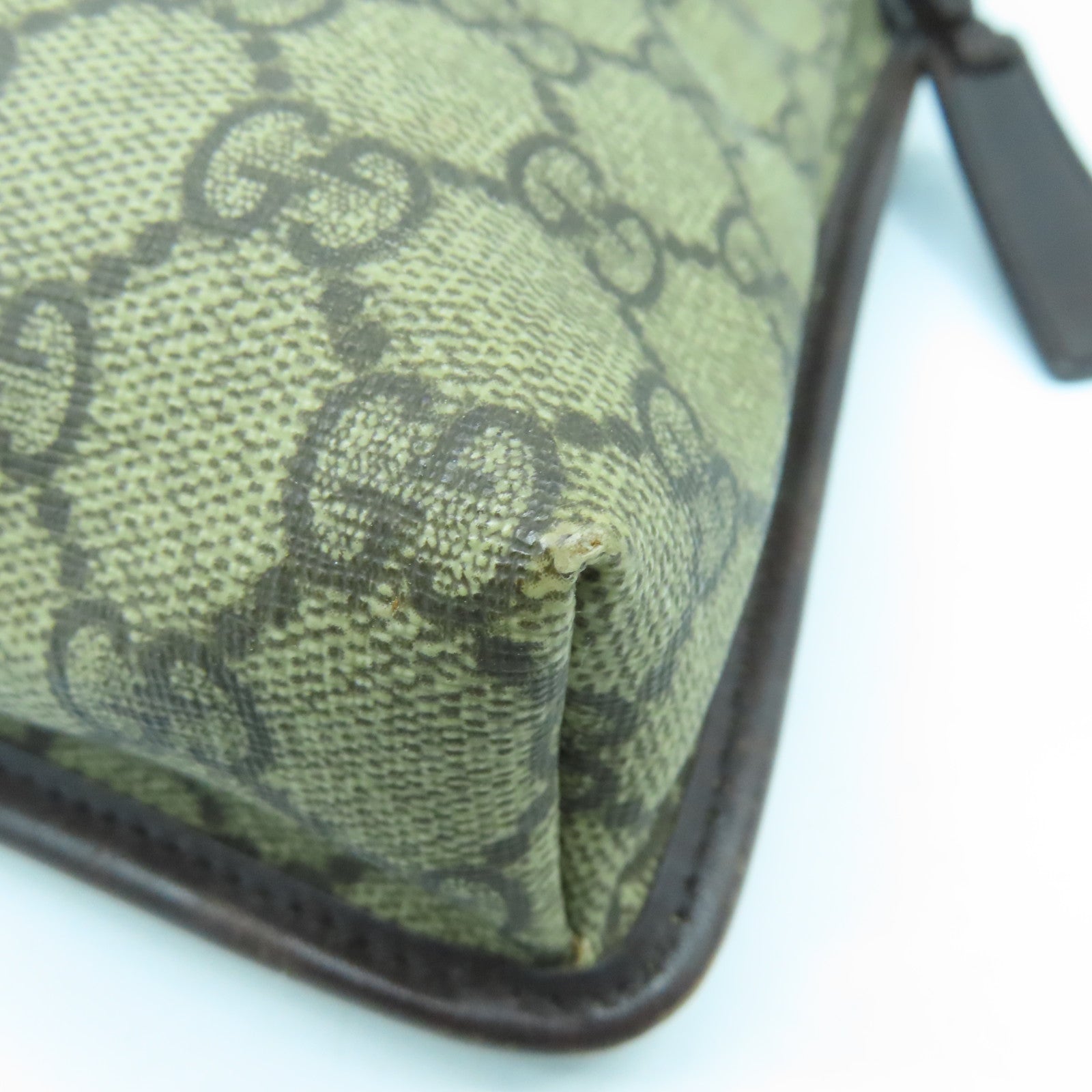 GUCCI 塗層帆布Shoulder Bag銀扣肩背袋棕色