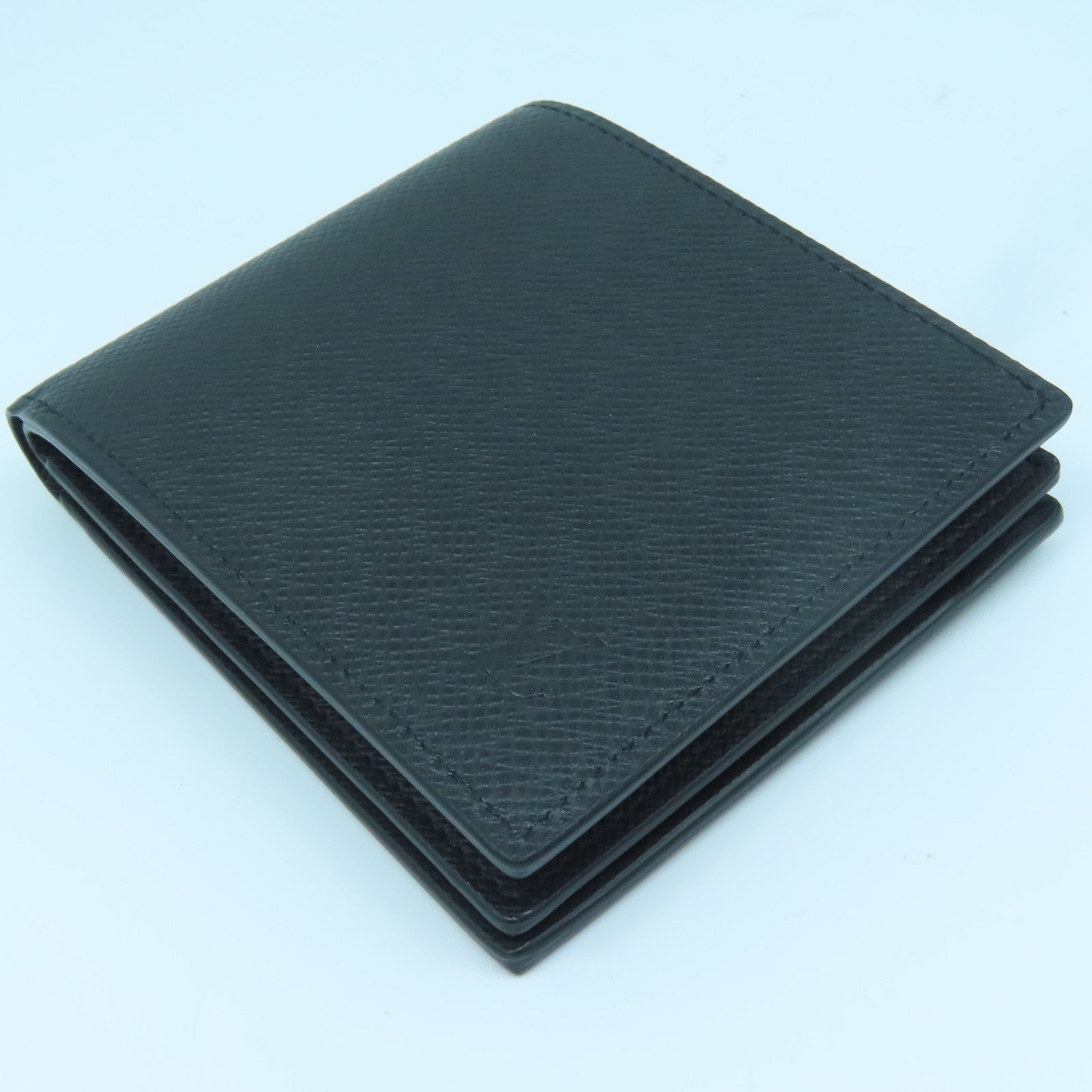 LOUIS VUITTON Taiga Amerigo Wallet银扣钱包黑色