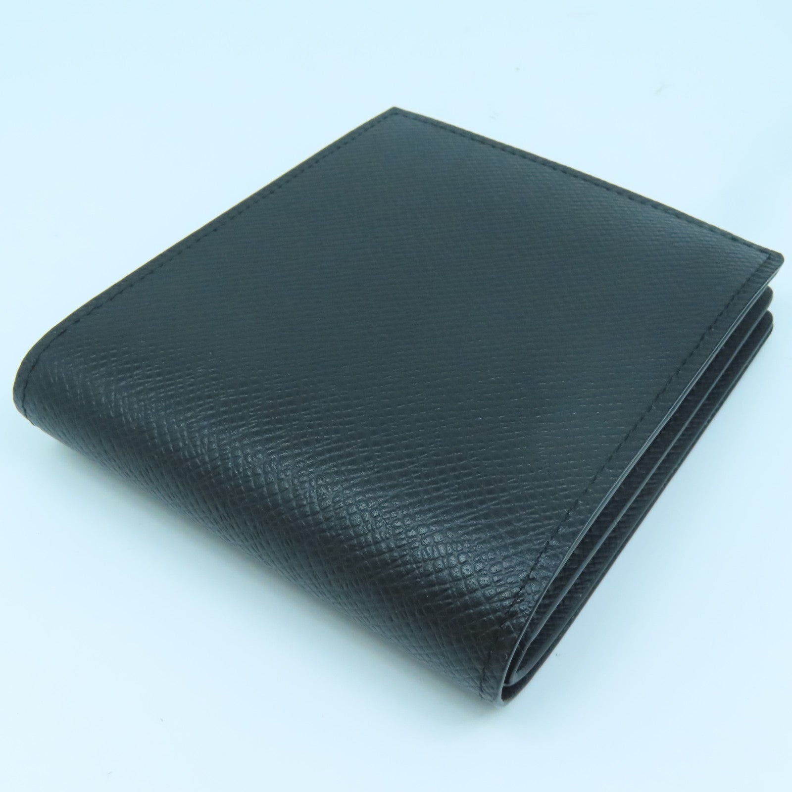 LOUIS VUITTON Taiga Amerigo Wallet银扣钱包黑色