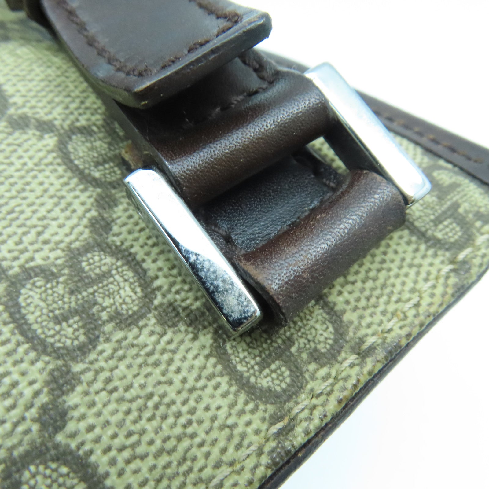 GUCCI 塗層帆布Shoulder Bag銀扣肩背袋棕色