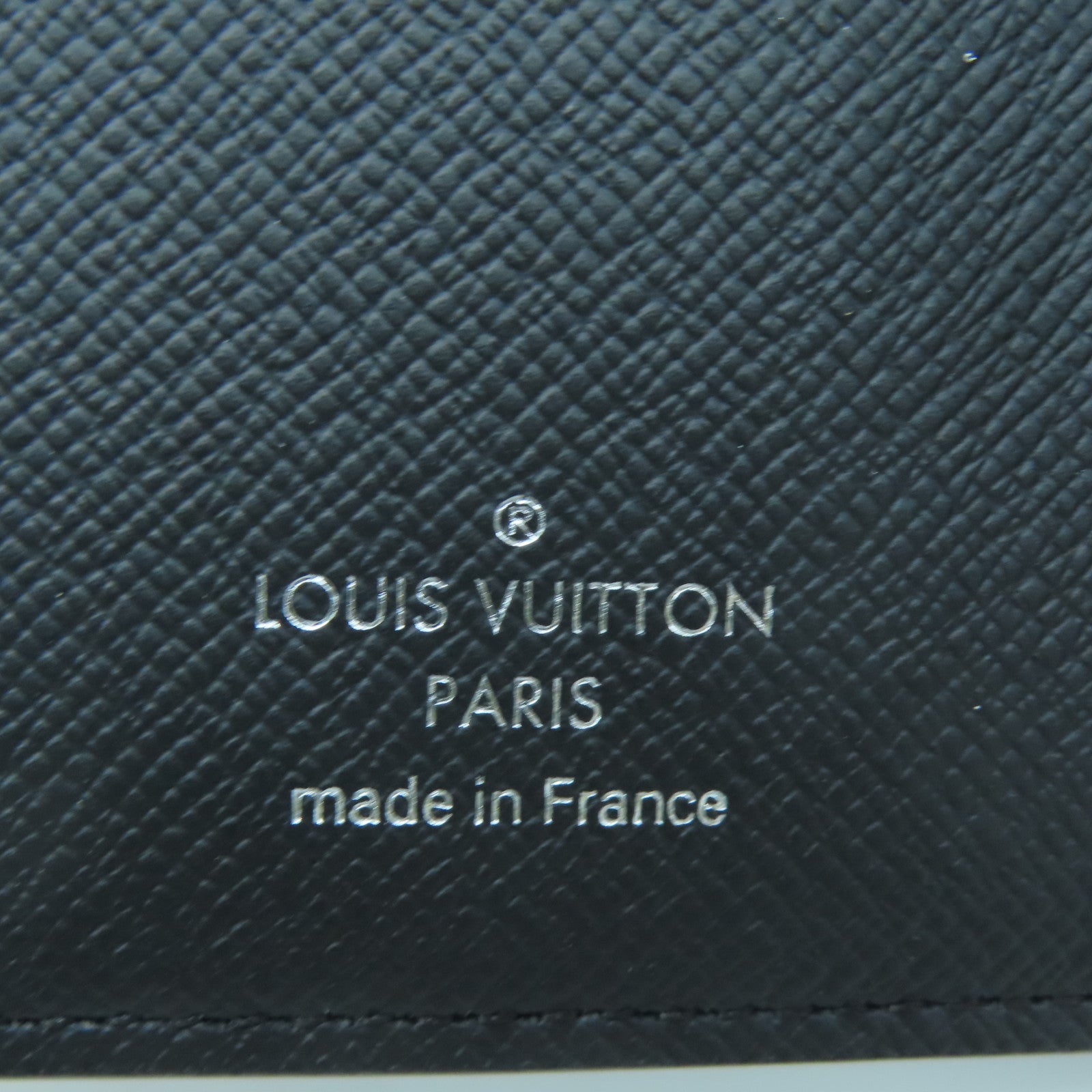 LOUIS VUITTON Taiga Amerigo Wallet银扣钱包黑色