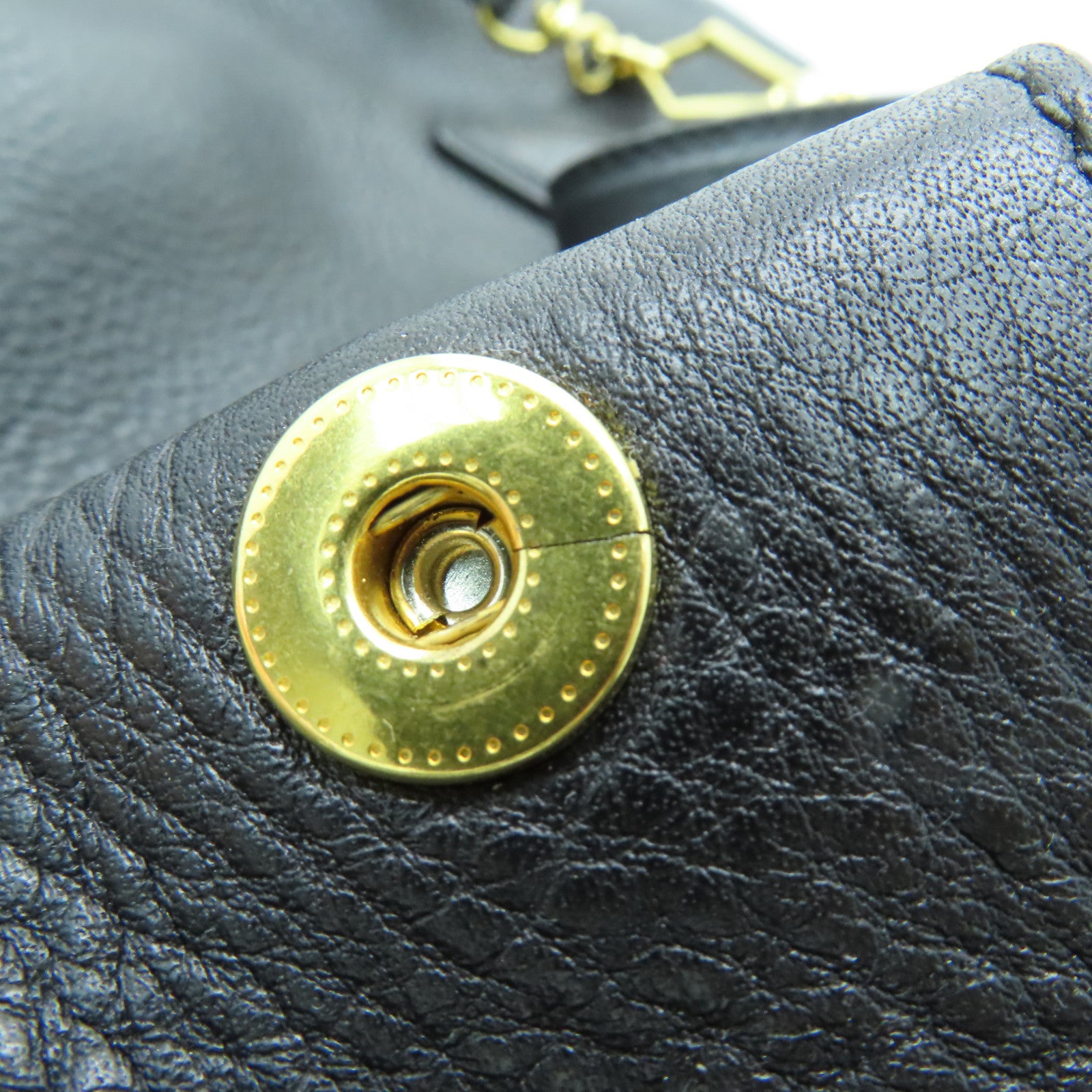 Miu Miu 牛皮皮革2 Way Shoulder Bag金扣手挽肩背两用袋黑色