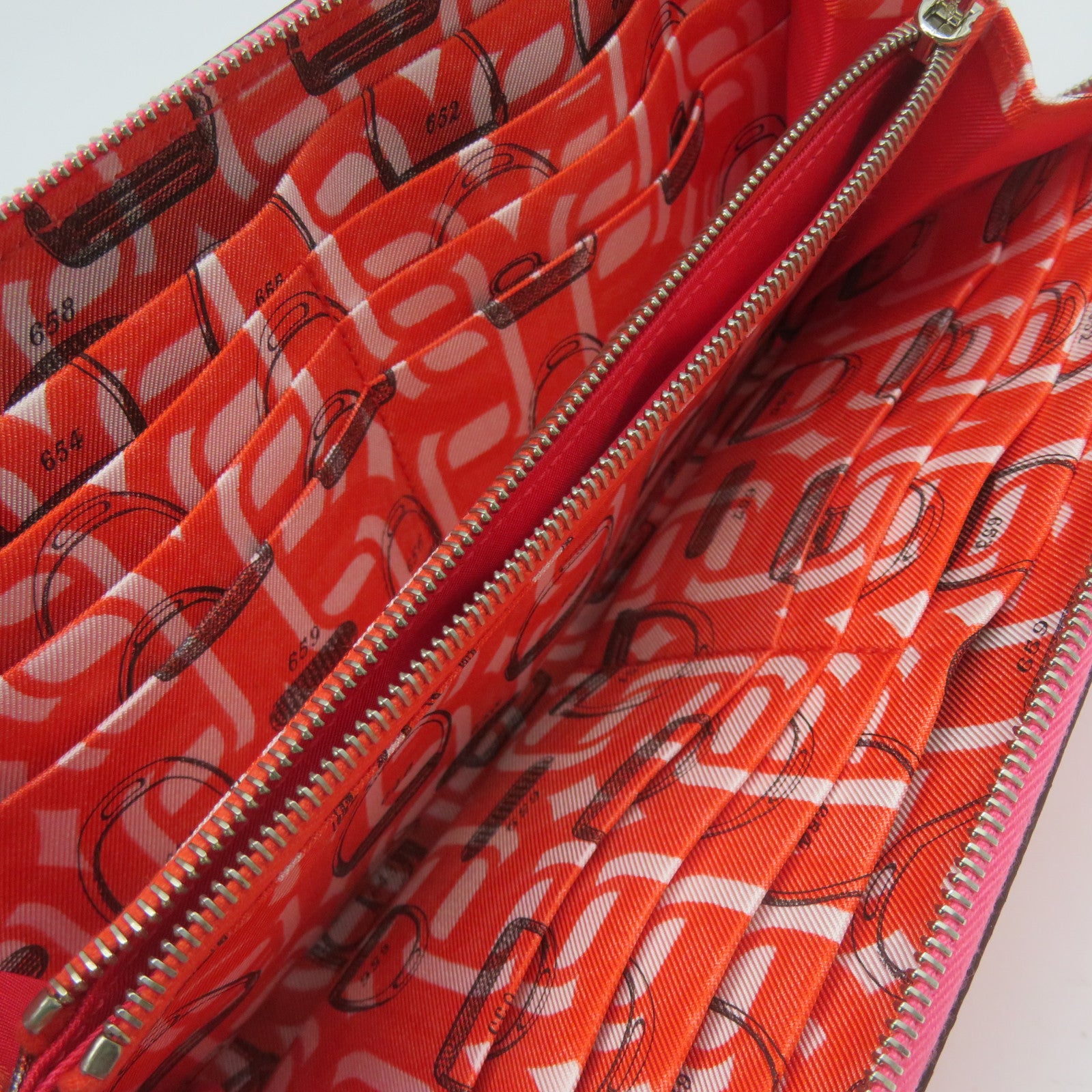 HERMES Epsom皮革Silk In Long wallet拉鏈長錢包粉紅色