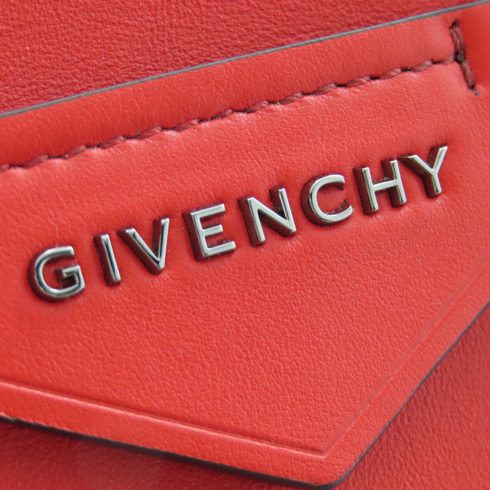GIVENCHY 牛皮皮革2way Shoulder Bag银扣手挽肩背两用袋红色