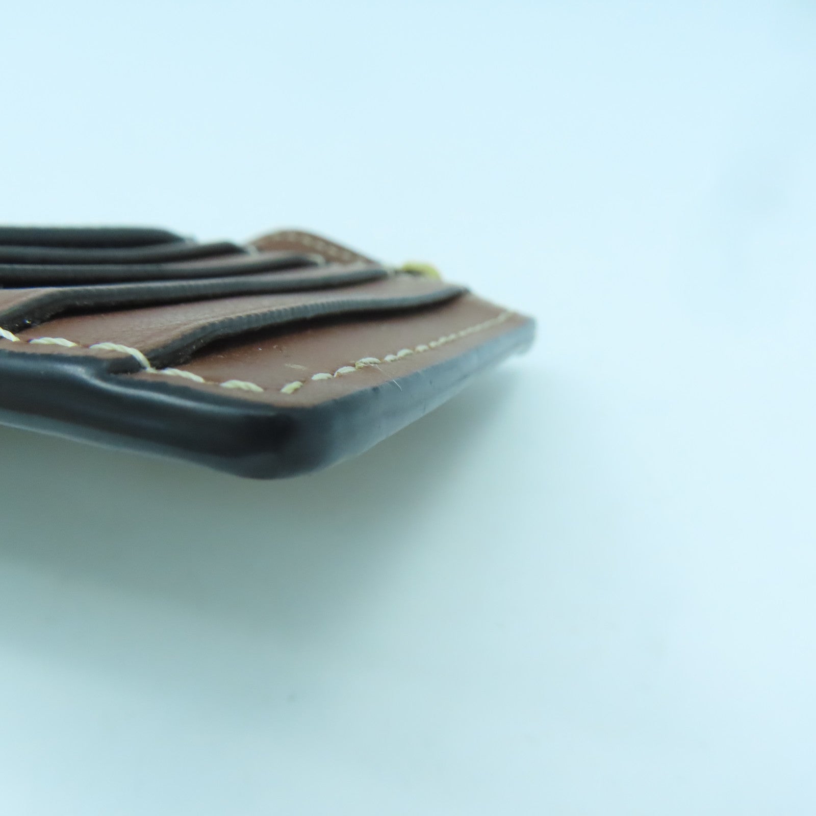 BURBERRY 牛皮皮革/帆布Card Holder金扣卡片套黑色/啡色