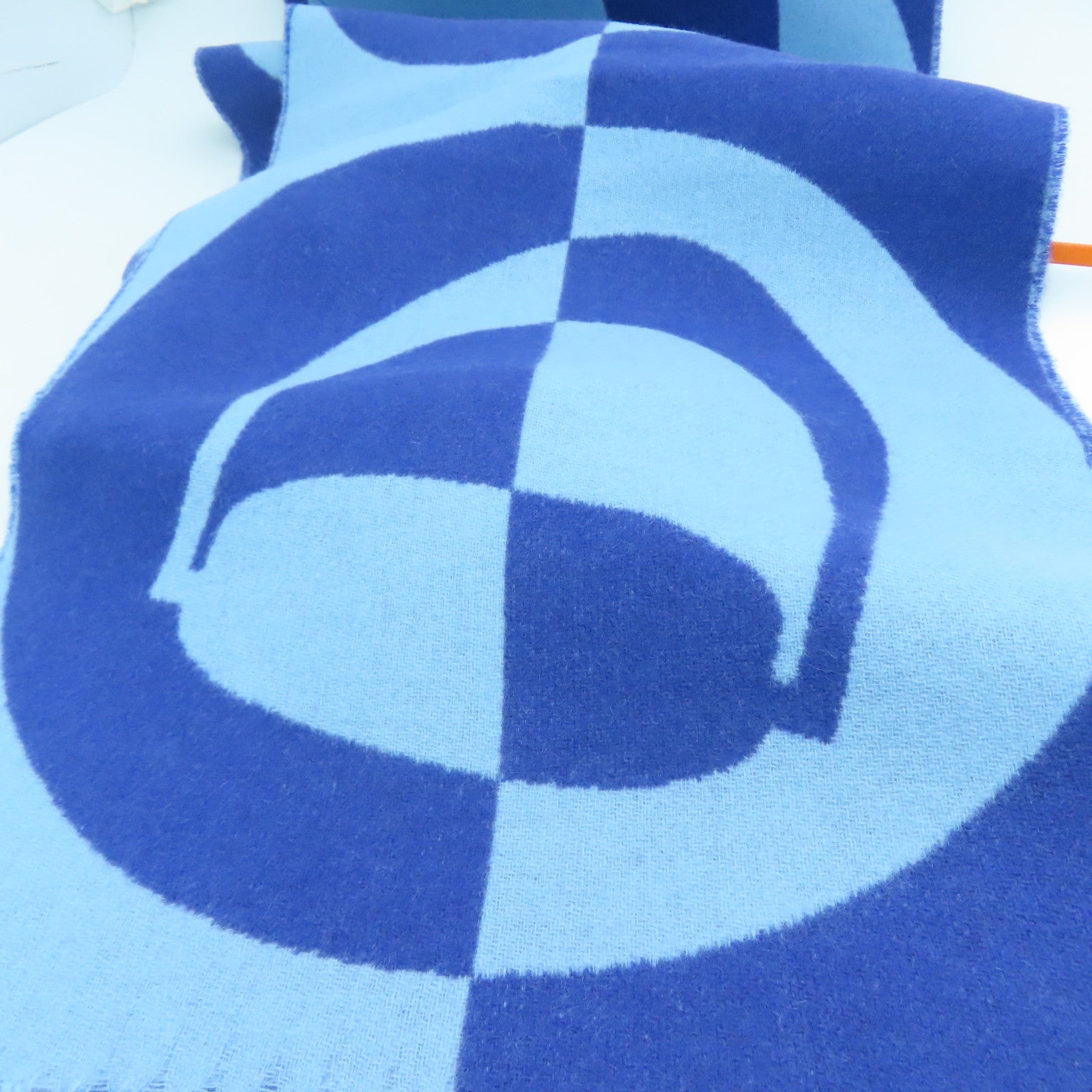 HERMES 羊绒Scarf颈巾蓝色