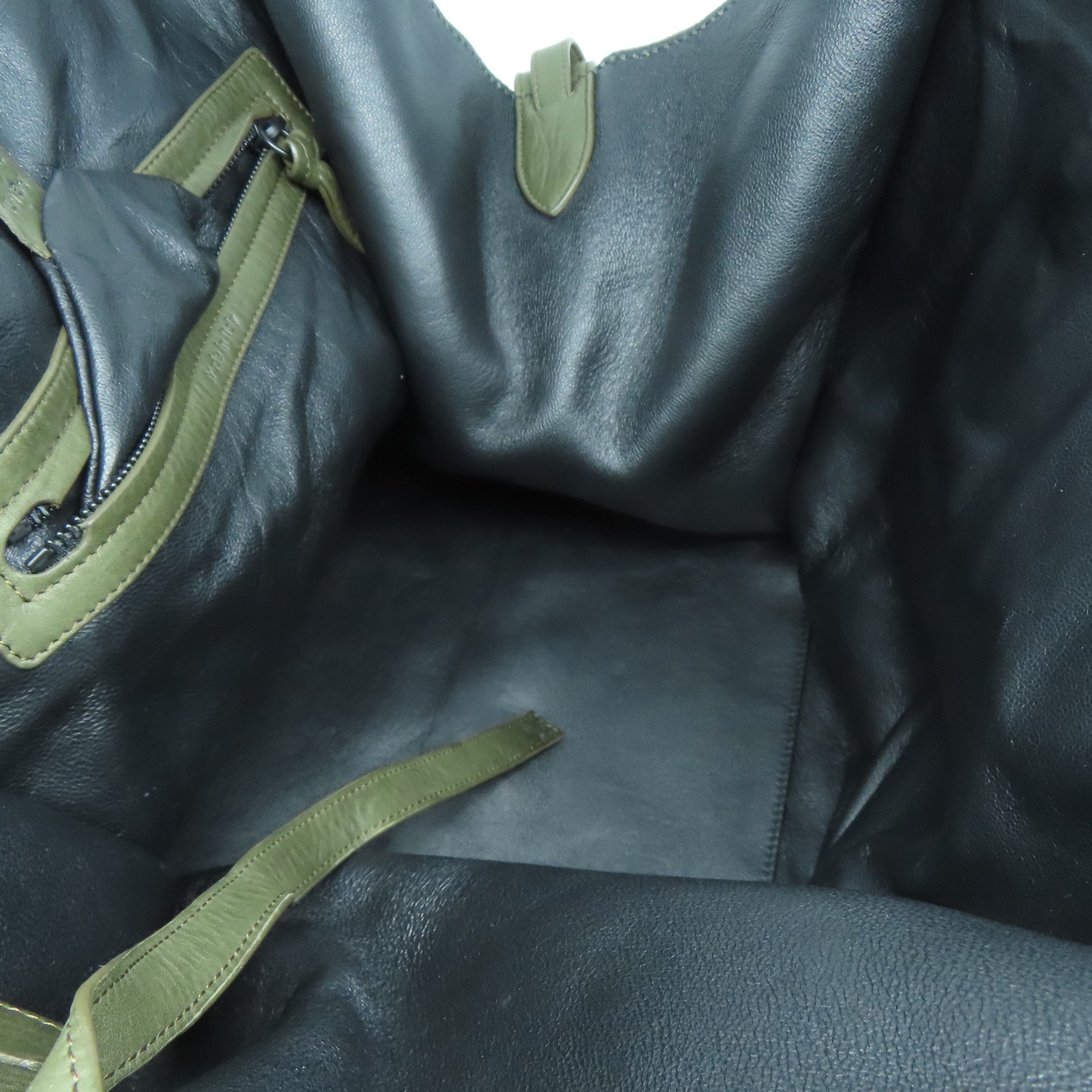 CELINE 牛皮皮革Luggage黑扣手挽袋啡色