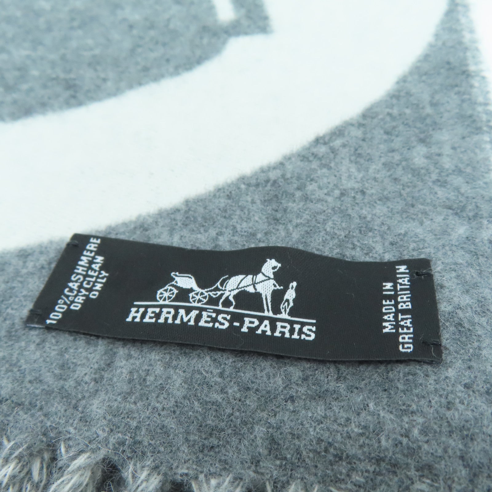 HERMES 羊绒Scarf颈巾灰色