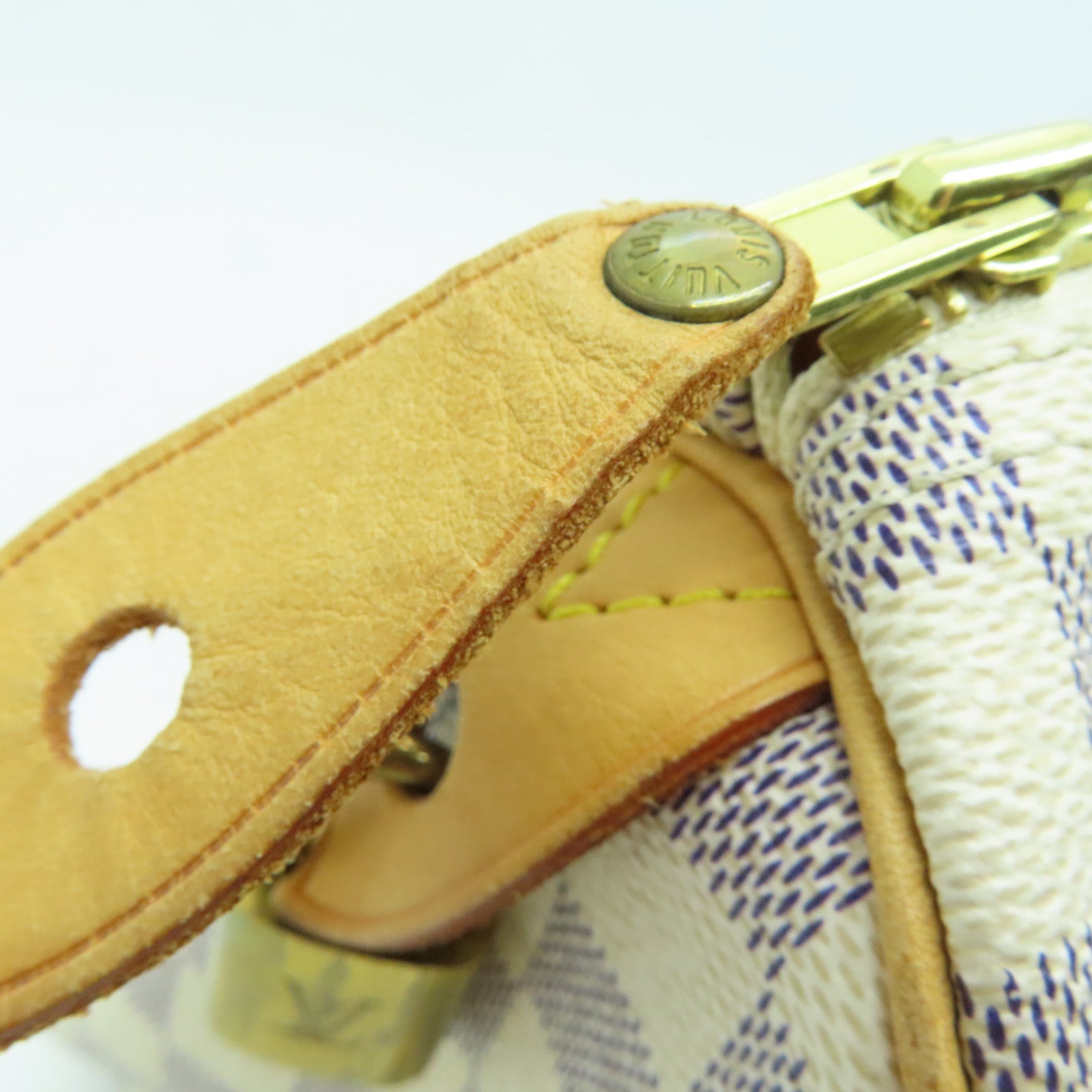 LOUIS VUITTON [Sharp Discount] Damier Azur Speedy 30 Gold Buckle Hand Bag Beige