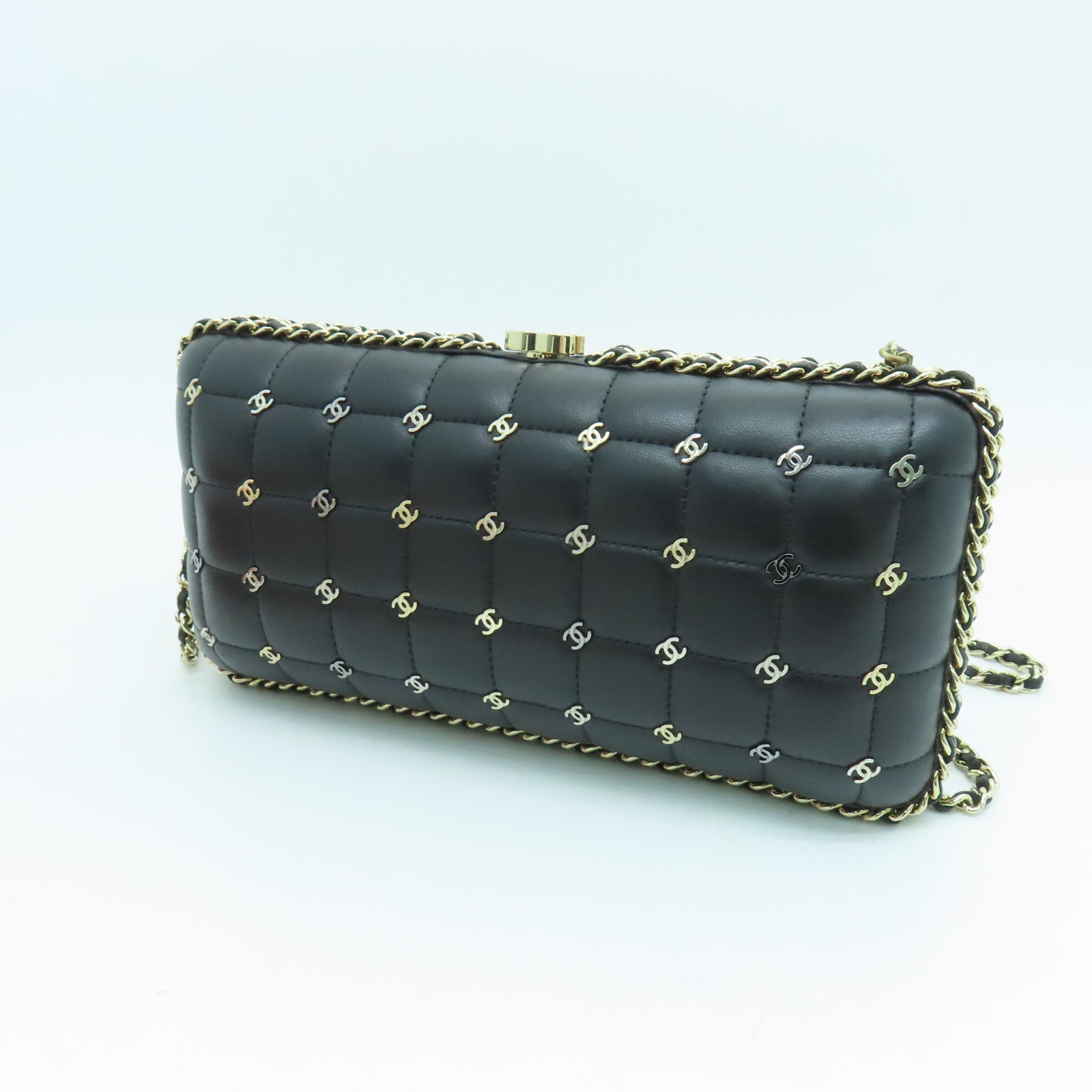 CHANEL Cowhide Leather Chanel Metal CC Clutch Gold Buckle Chain Strap Shoulder Bag Black