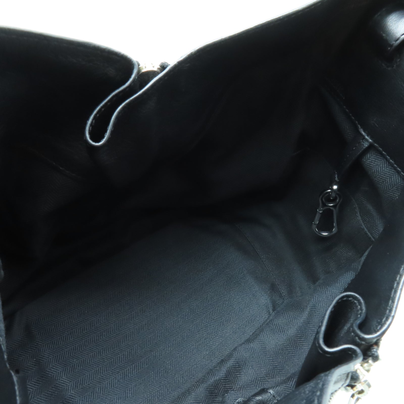 LOEWE 牛皮皮革Hammock Small銀扣肩背袋黑色