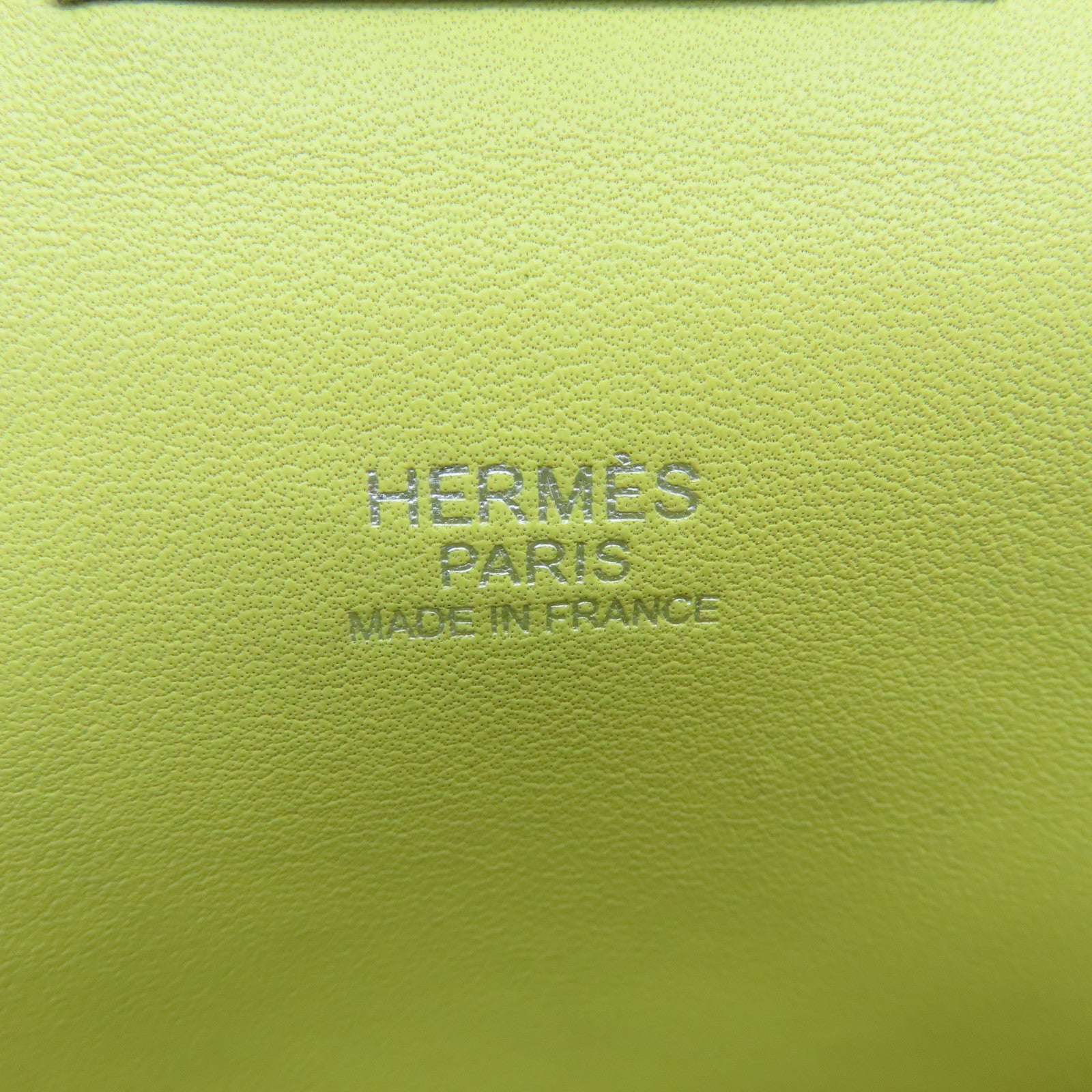 HERMES Swift皮革/Evercolor皮革ToolBox 20银扣肩背袋Two Teno白色/黑色