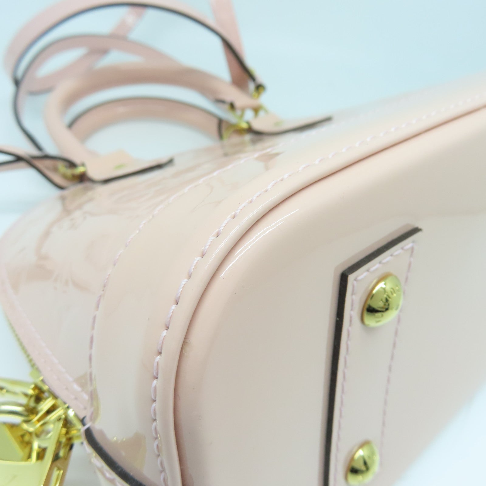 LOUIS VUITTON Monogram Vernis Alma BB金扣手挽肩背两用袋粉红色