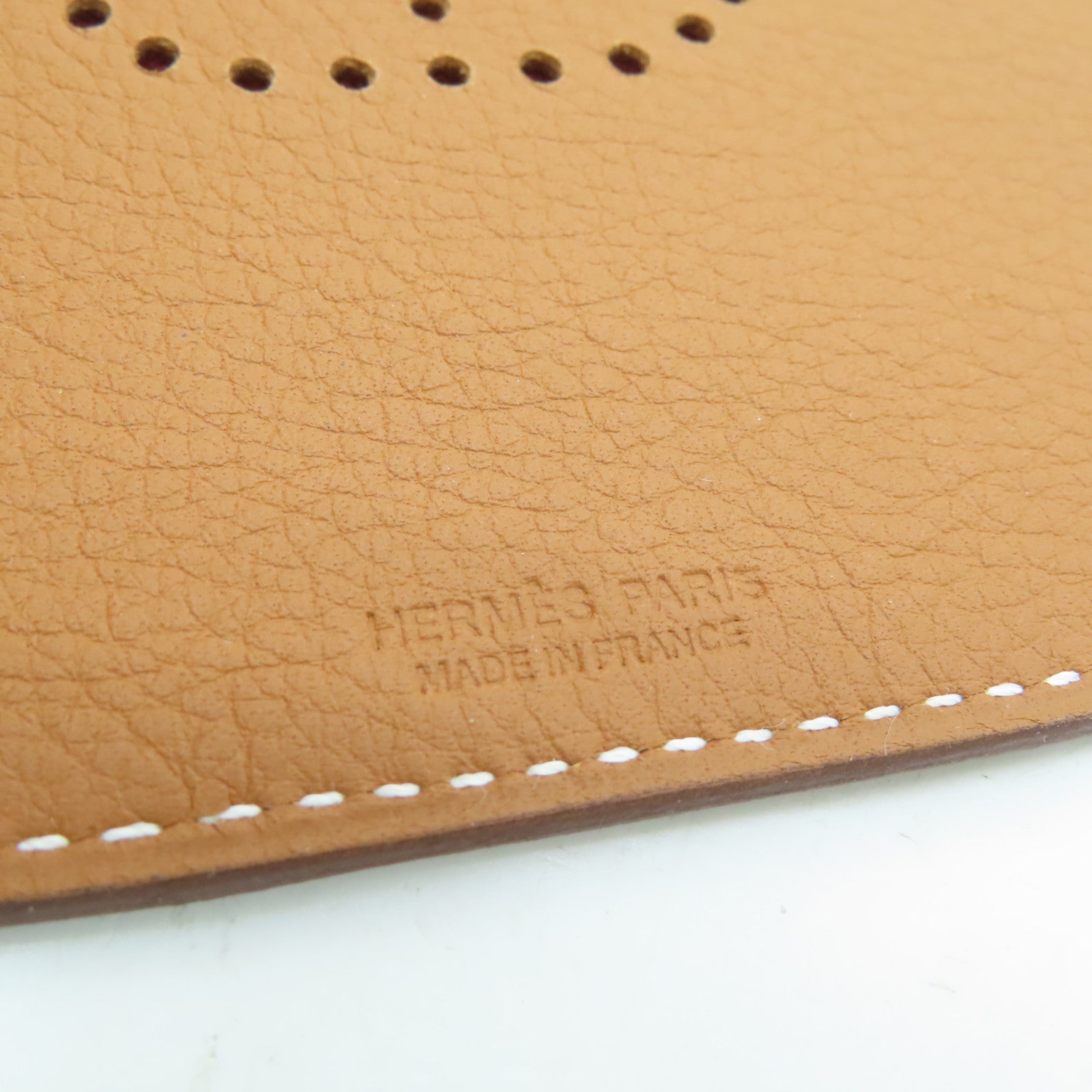 HERMES 【激減優惠】Togo皮革Pad掛飾Gold/Rouge H