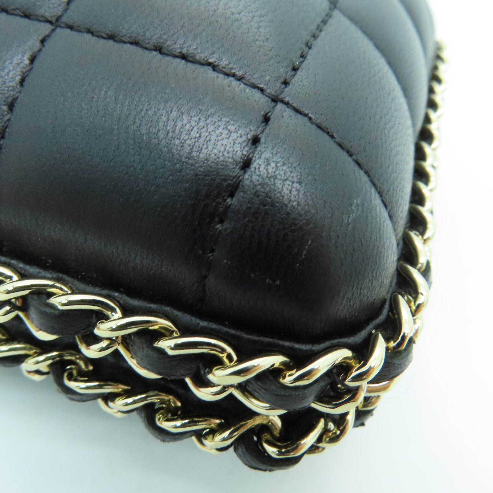 CHANEL Cowhide Leather Chanel Metal CC Clutch Gold Buckle Chain Strap Shoulder Bag Black