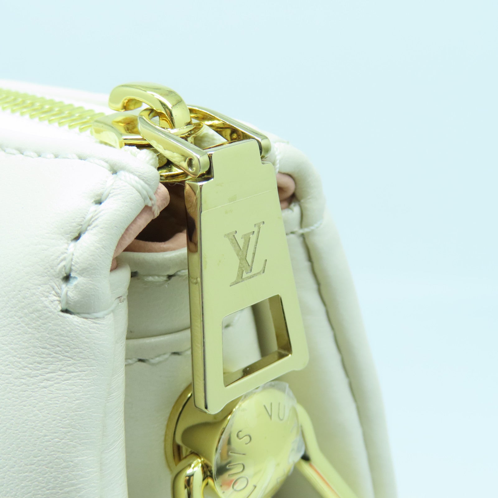 LOUIS VUITTON sheepskin leather Coussin PM gold buckle shoulder bag cream