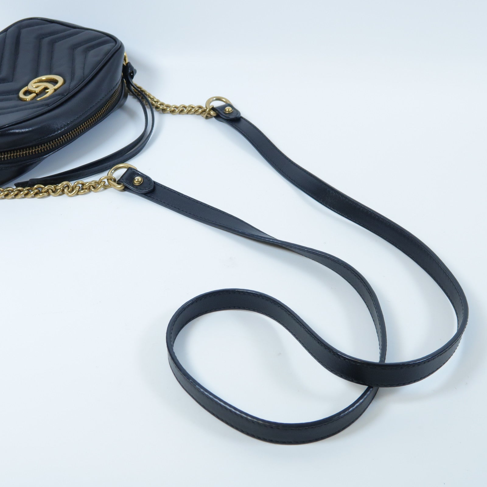 GUCCI 牛皮皮革GG Marmont Mini金扣肩背袋黑色