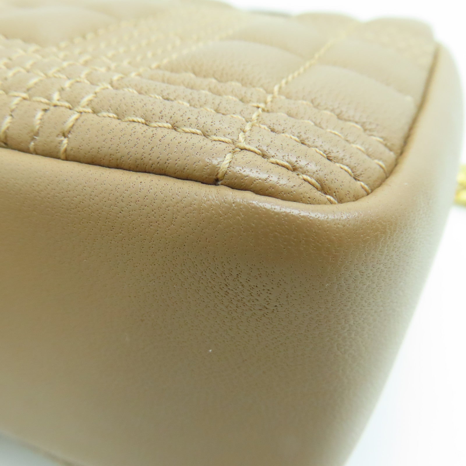 BURBERRY 牛皮皮革Chain Shoulder Bag链带肩背袋金扣米色
