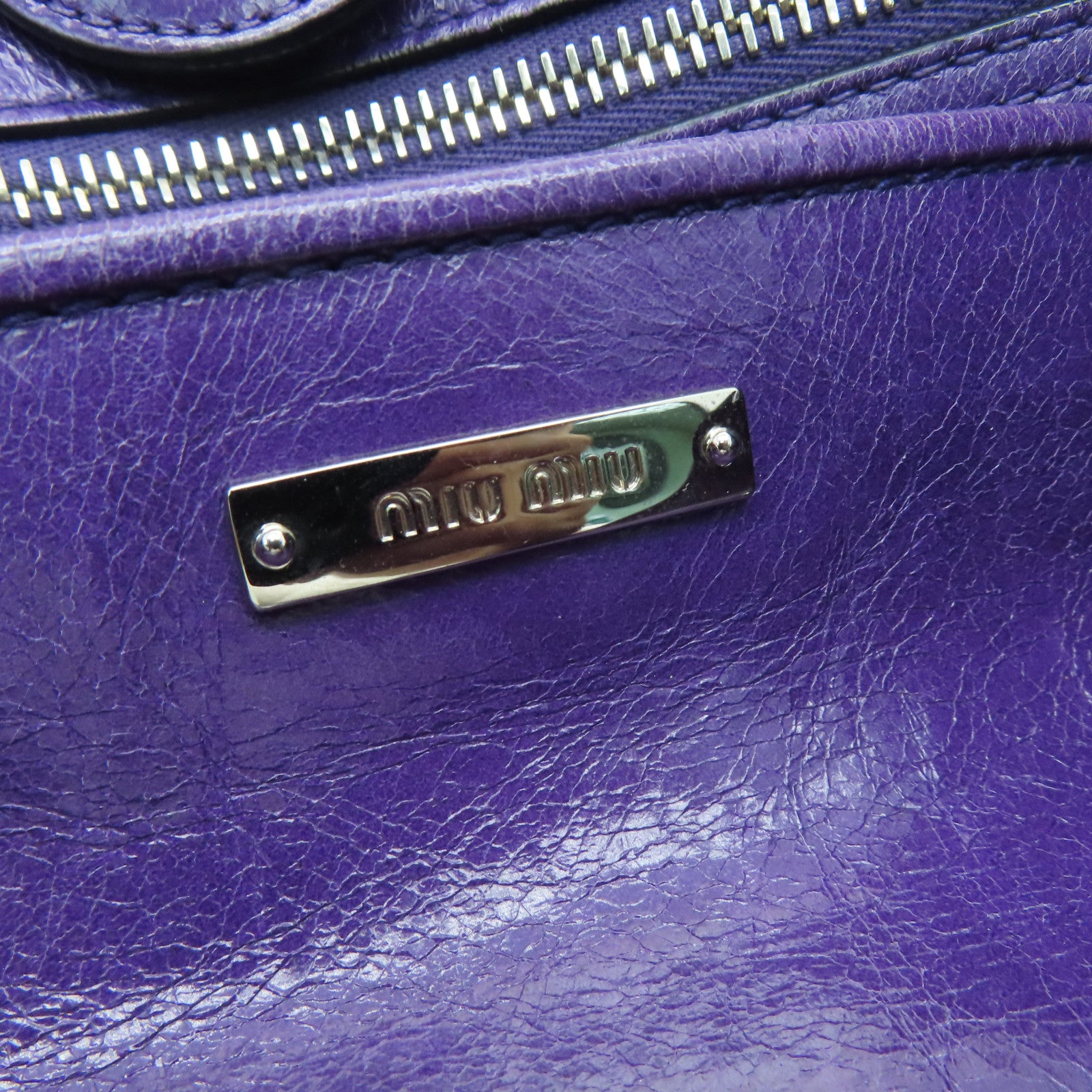 Miu Miu 【激減優惠】牛皮皮革Handbag銀扣手挽袋紫色