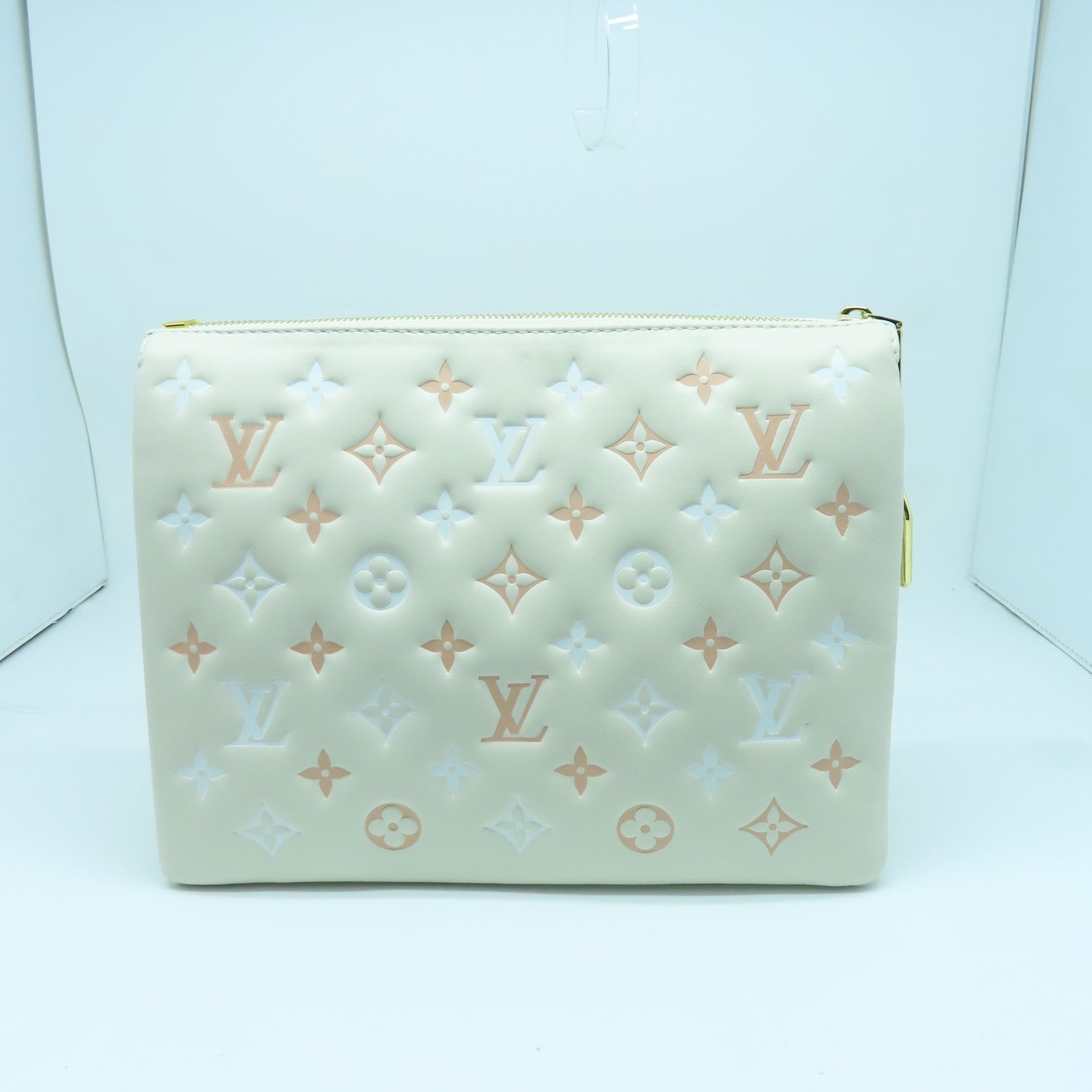 LOUIS VUITTON sheepskin leather Coussin PM gold buckle shoulder bag cream