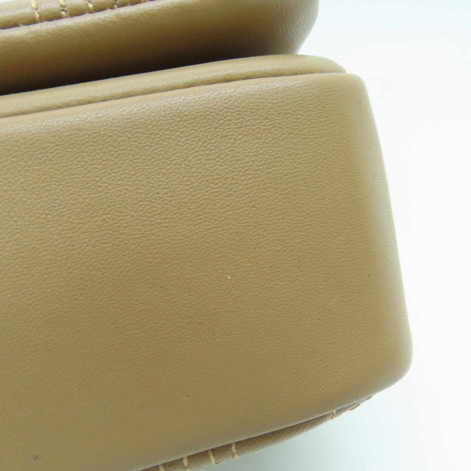 BURBERRY 牛皮皮革Chain Shoulder Bag链带肩背袋金扣米色