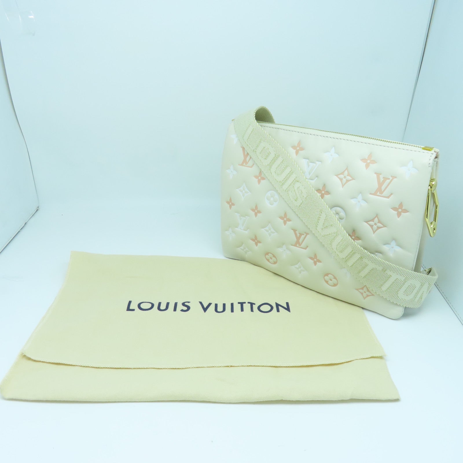 LOUIS VUITTON sheepskin leather Coussin PM gold buckle shoulder bag cream