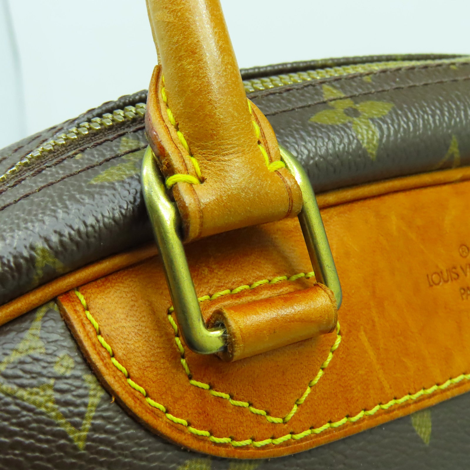 LOUIS VUITTON Monogram Trouville金扣手挽袋啡色