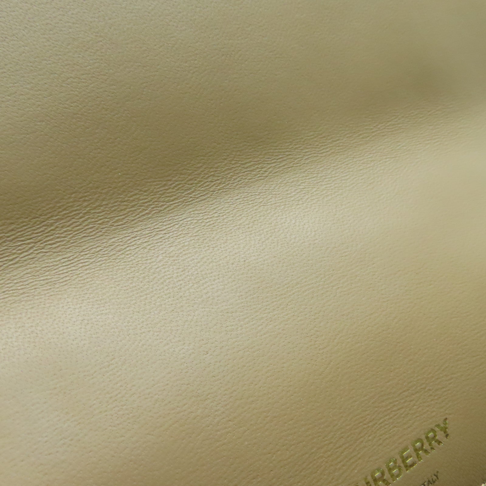 BURBERRY 牛皮皮革Chain Shoulder Bag链带肩背袋金扣米色