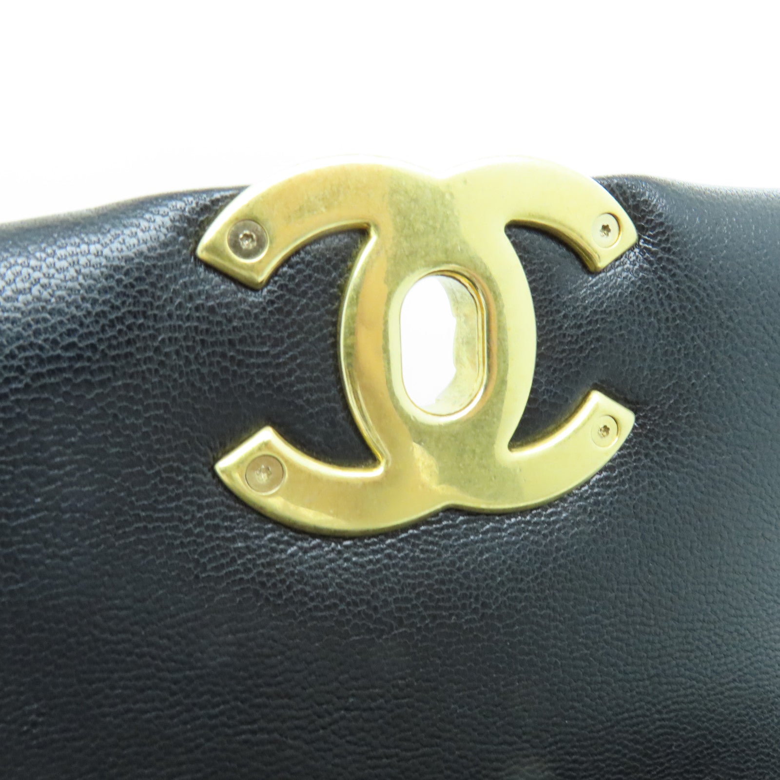 CHANEL 菱格羊皮皮革Chanel 19 Maxi金扣手挽肩背兩用袋黑色
