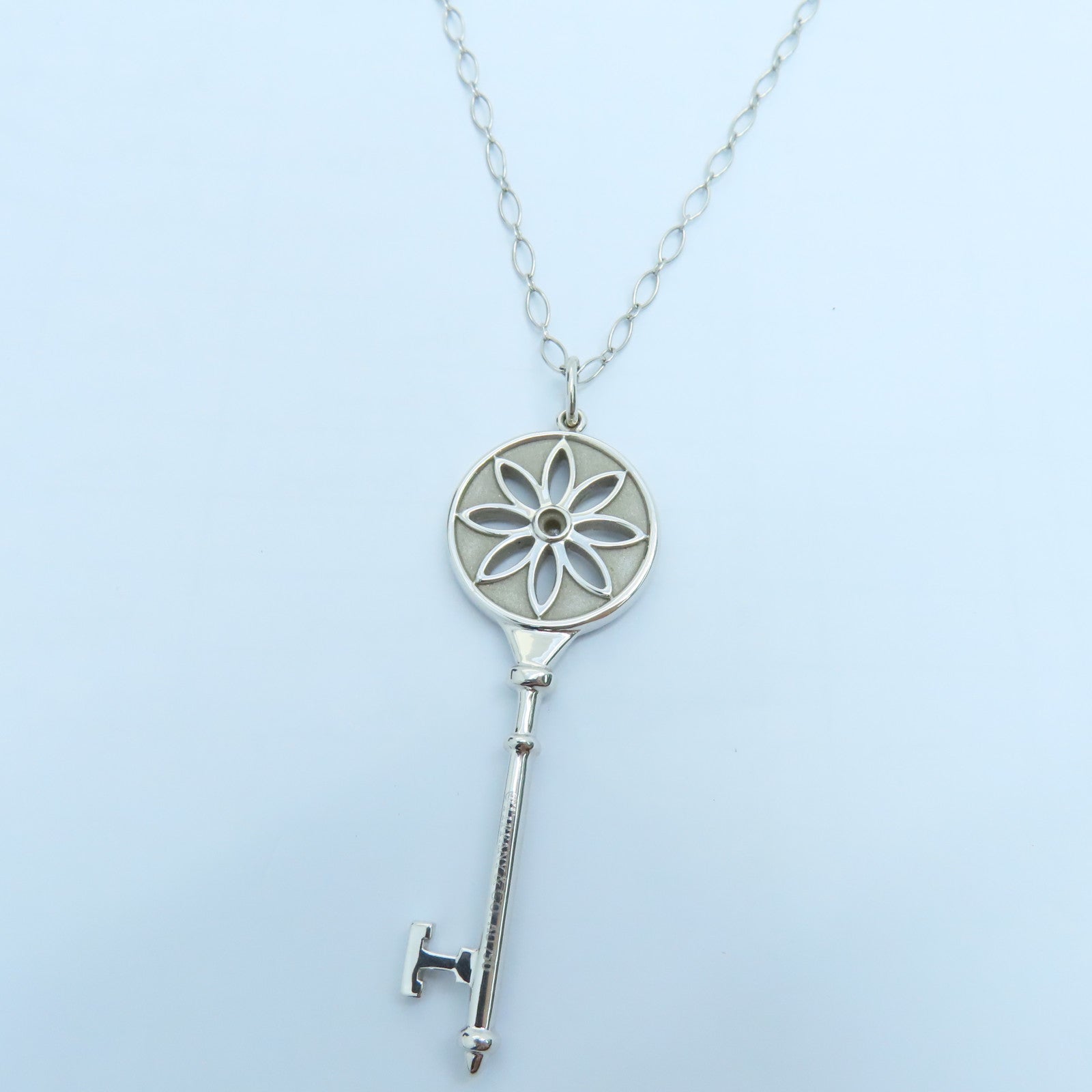 TIFFANY＆CO 18K白金Daisy Key Necklace银色