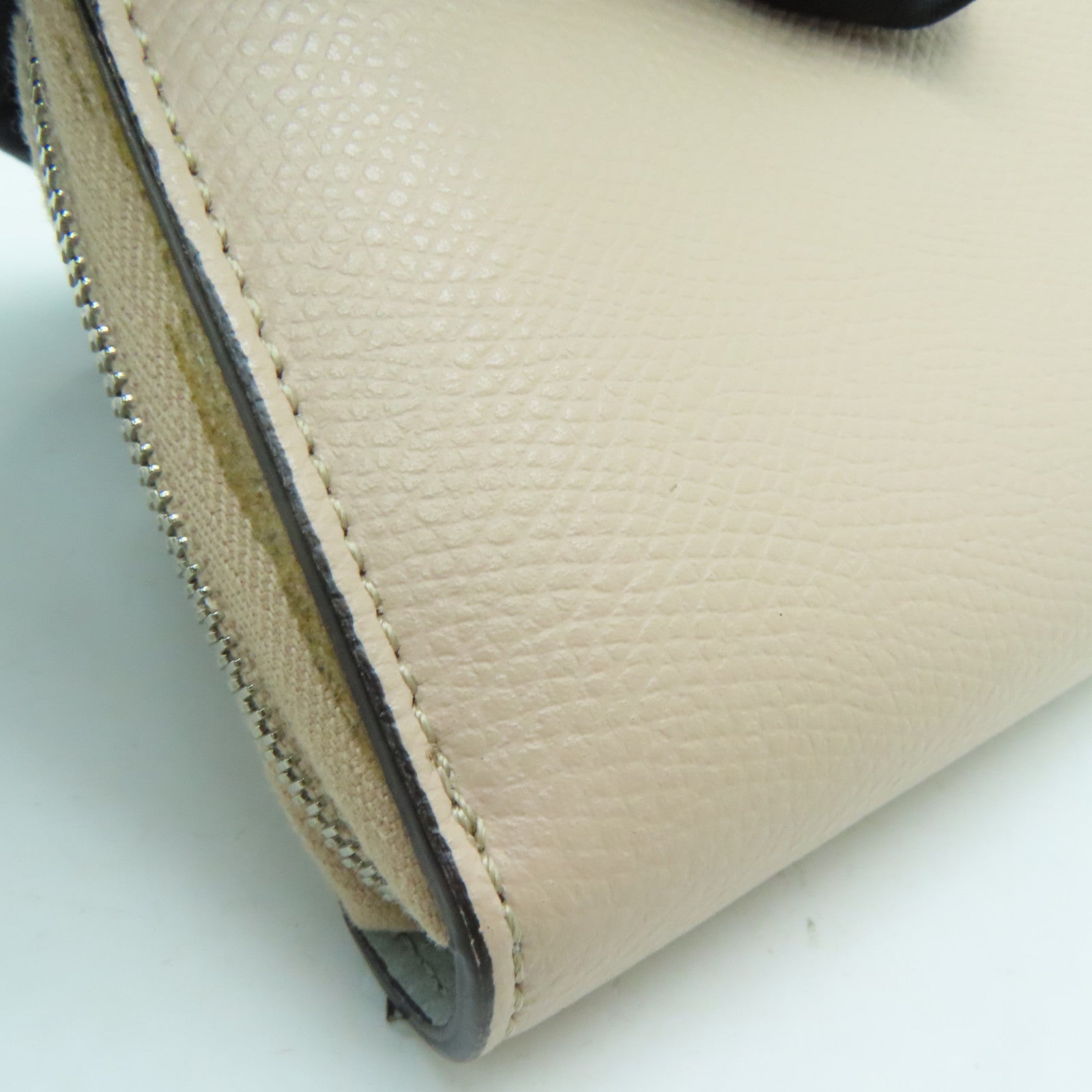 FENDI 【激减优惠】牛皮皮革Round Wallet银扣钱包米色