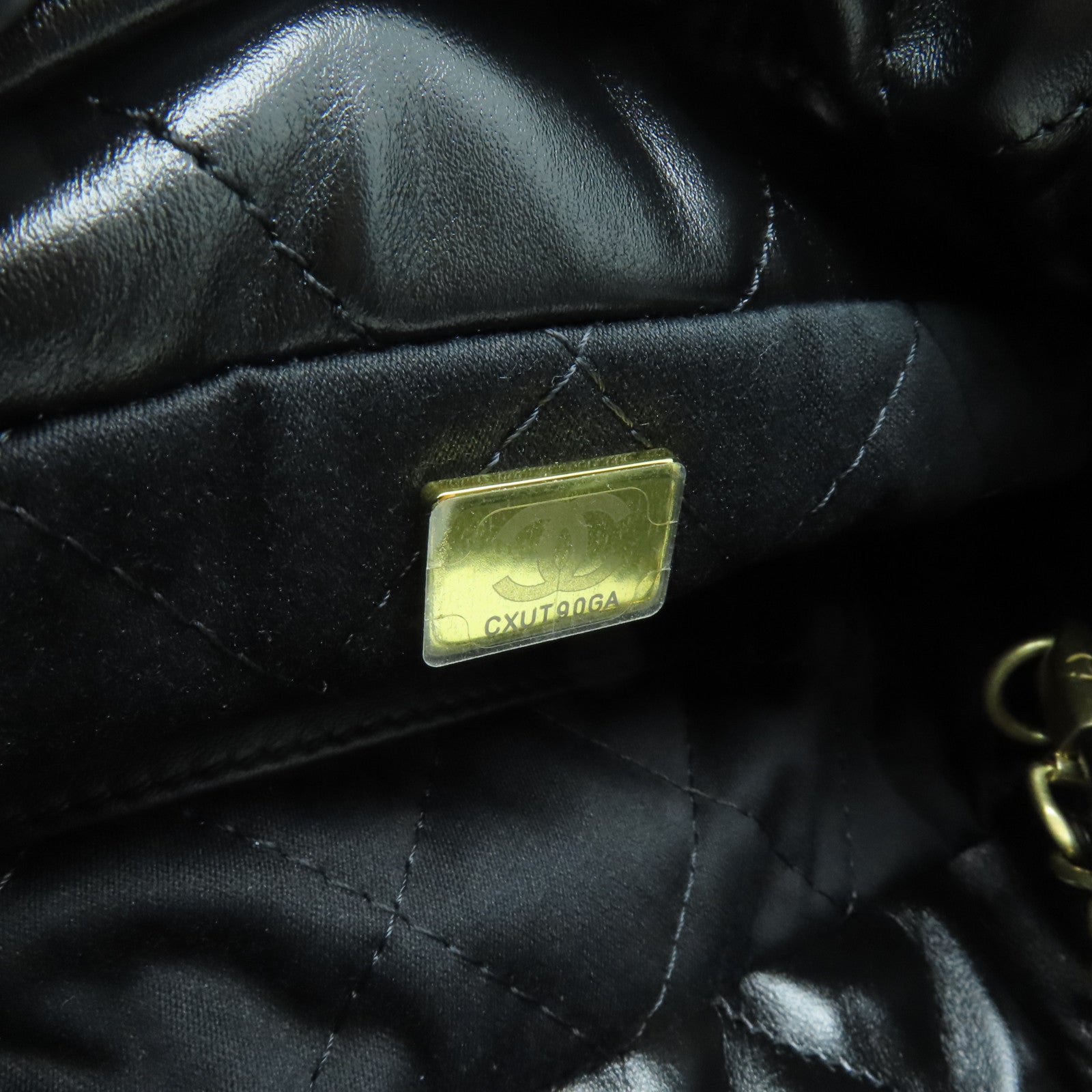 CHANEL 菱格牛皮皮革Mini 22金扣手挽肩背兩用袋黑色