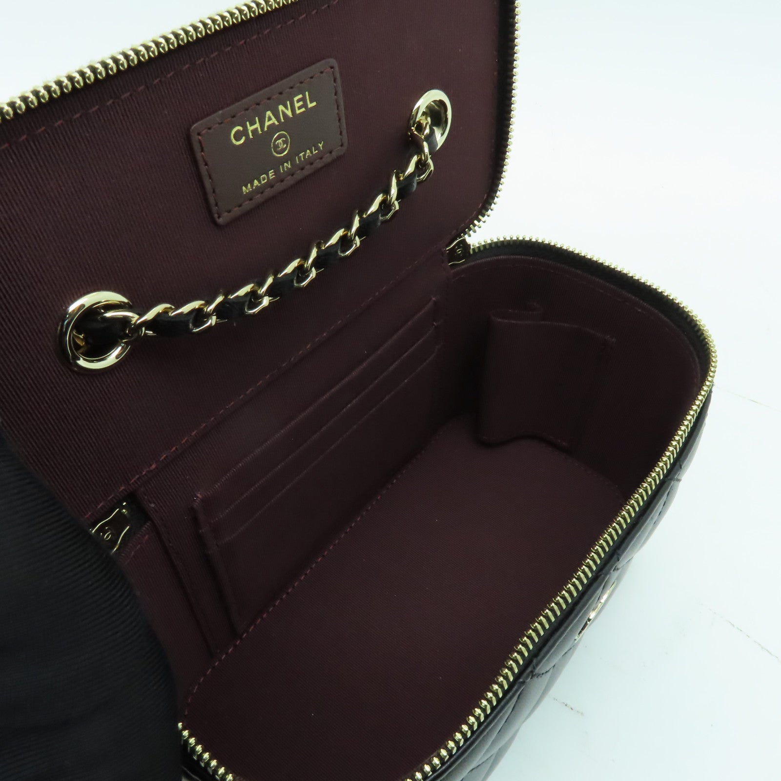 CHANEL 菱格Chain Shoulder Bag金扣鏈帶肩背袋黒色