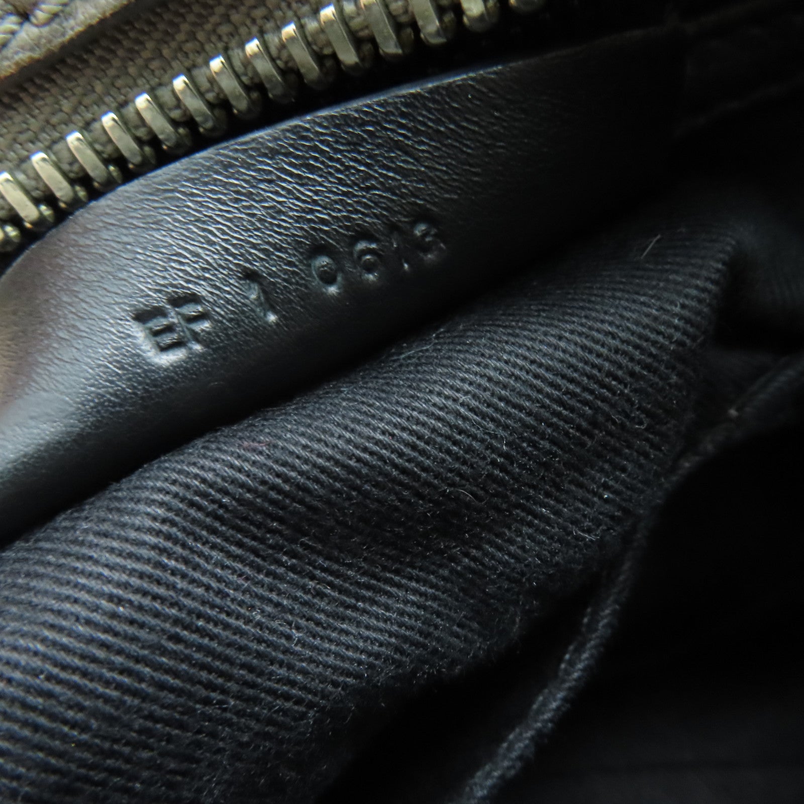 GIVENCHY 牛皮皮革Pandora 2 Way Shoulder Bag手挽肩背两用袋银扣灰色
