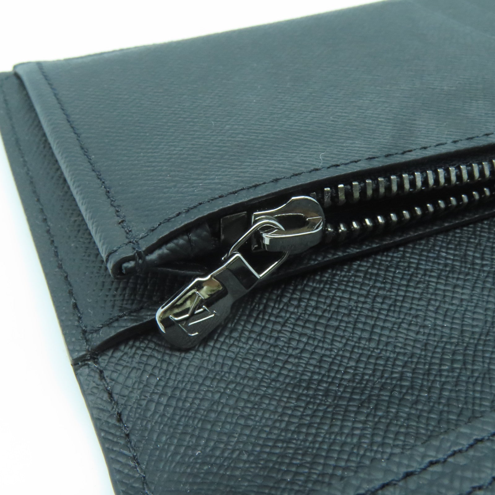 LOUIS VUITTON Monogram Eclipse Brazza Long Wallet銀扣長錢包黑色