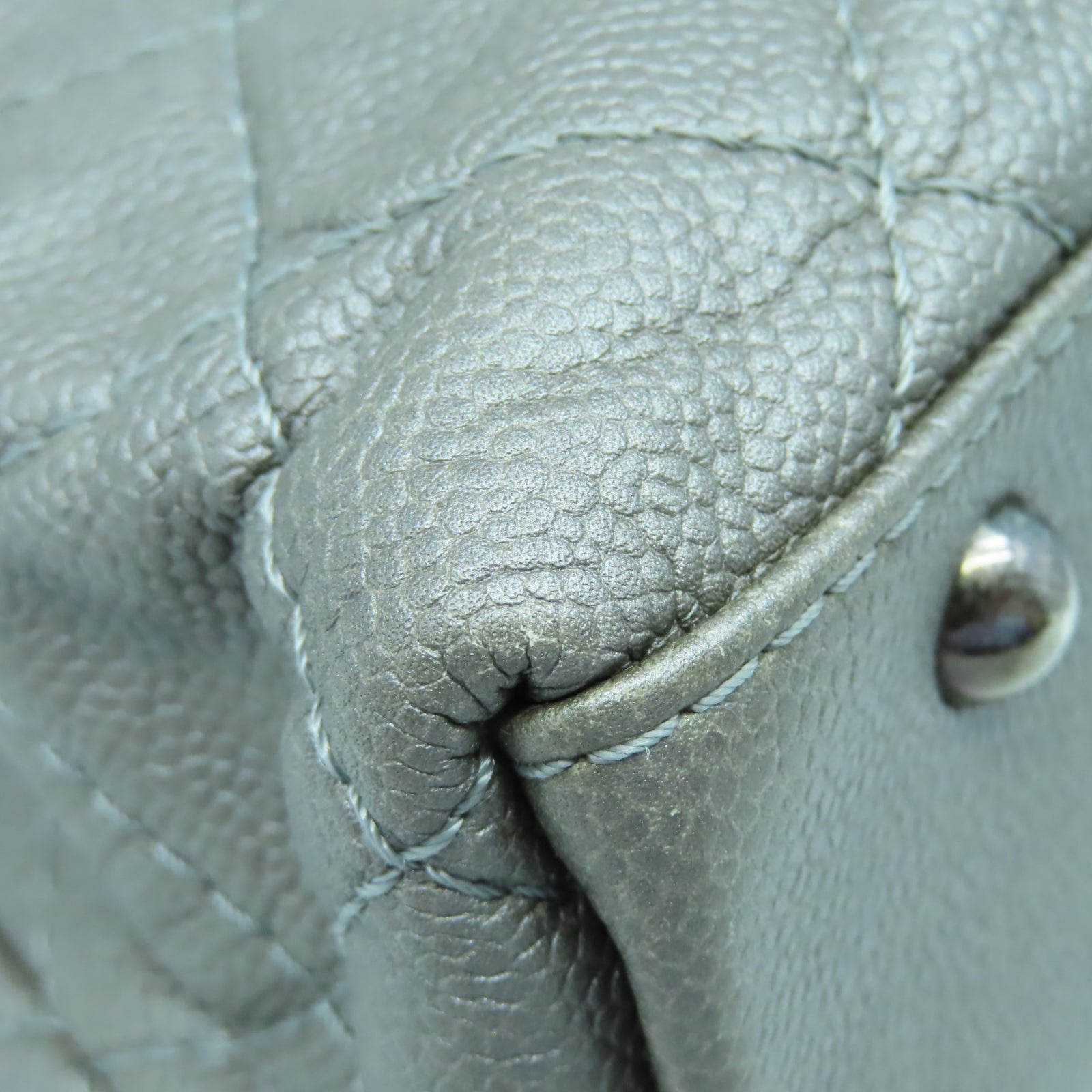 CHANEL 菱格Caviar皮革Tote Bag銀扣鏈帶手挽袋灰色