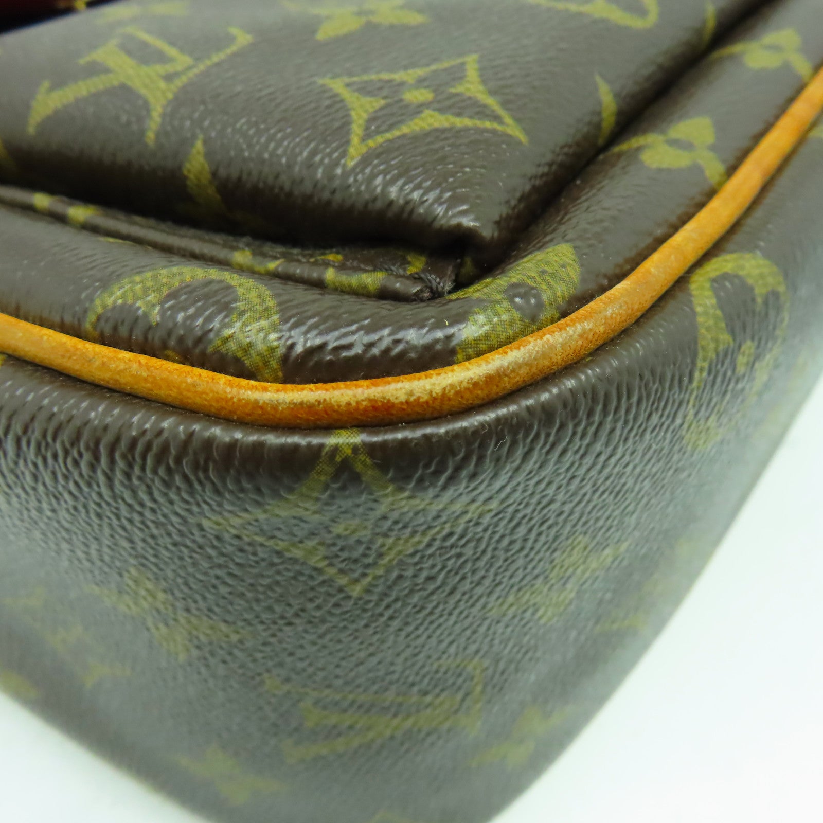 LOUIS VUITTON 【激減優惠】Monogram Viva Cite GM金扣肩背袋啡色