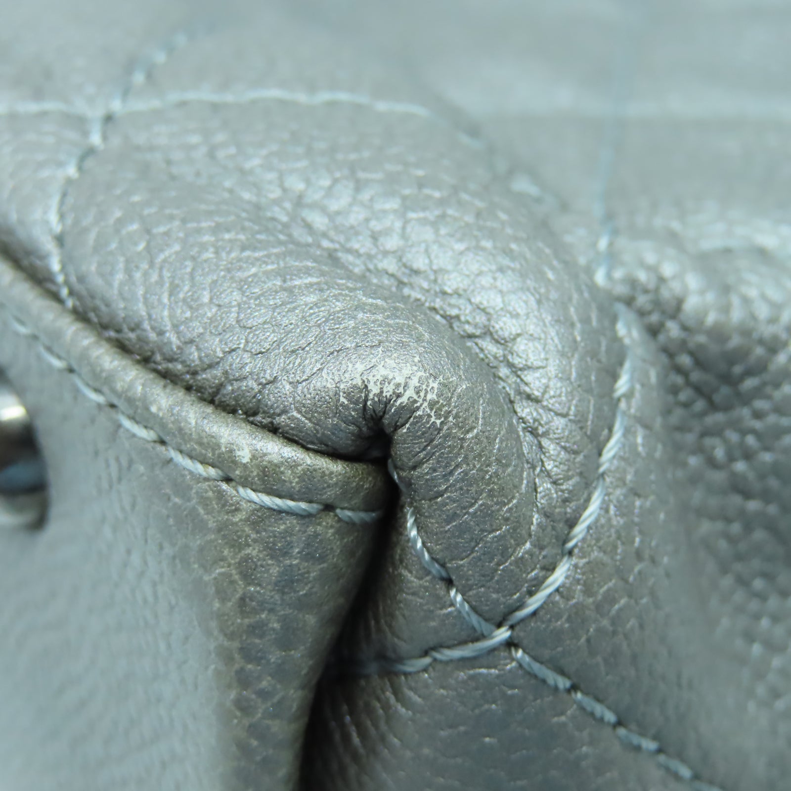 CHANEL 菱格Caviar皮革Tote Bag銀扣鏈帶手挽袋灰色