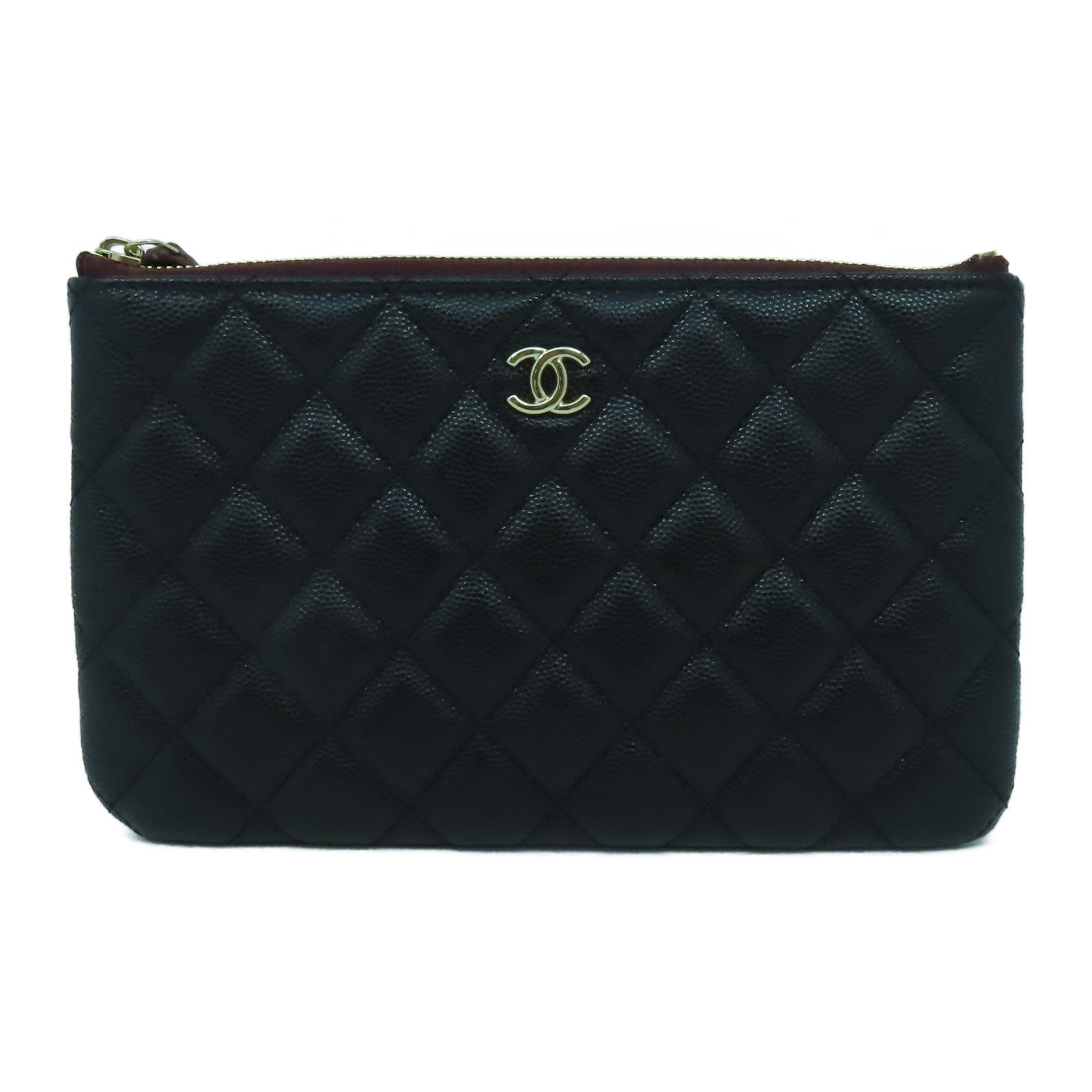 CHANEL 菱格Caviar皮革Pouch金扣手拿包黑色