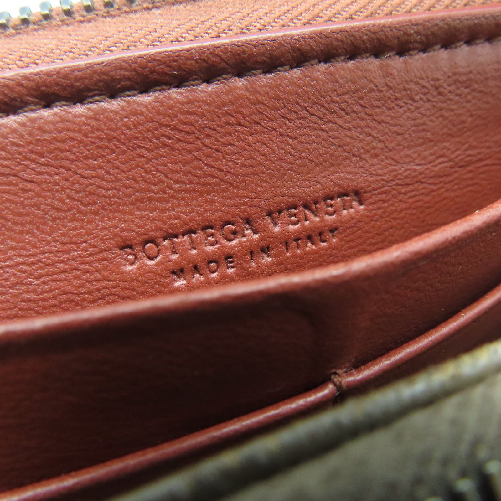 BOTTEGA VENETA 【激減優惠】織紋皮革Long Wallet銀扣長錢包啡色