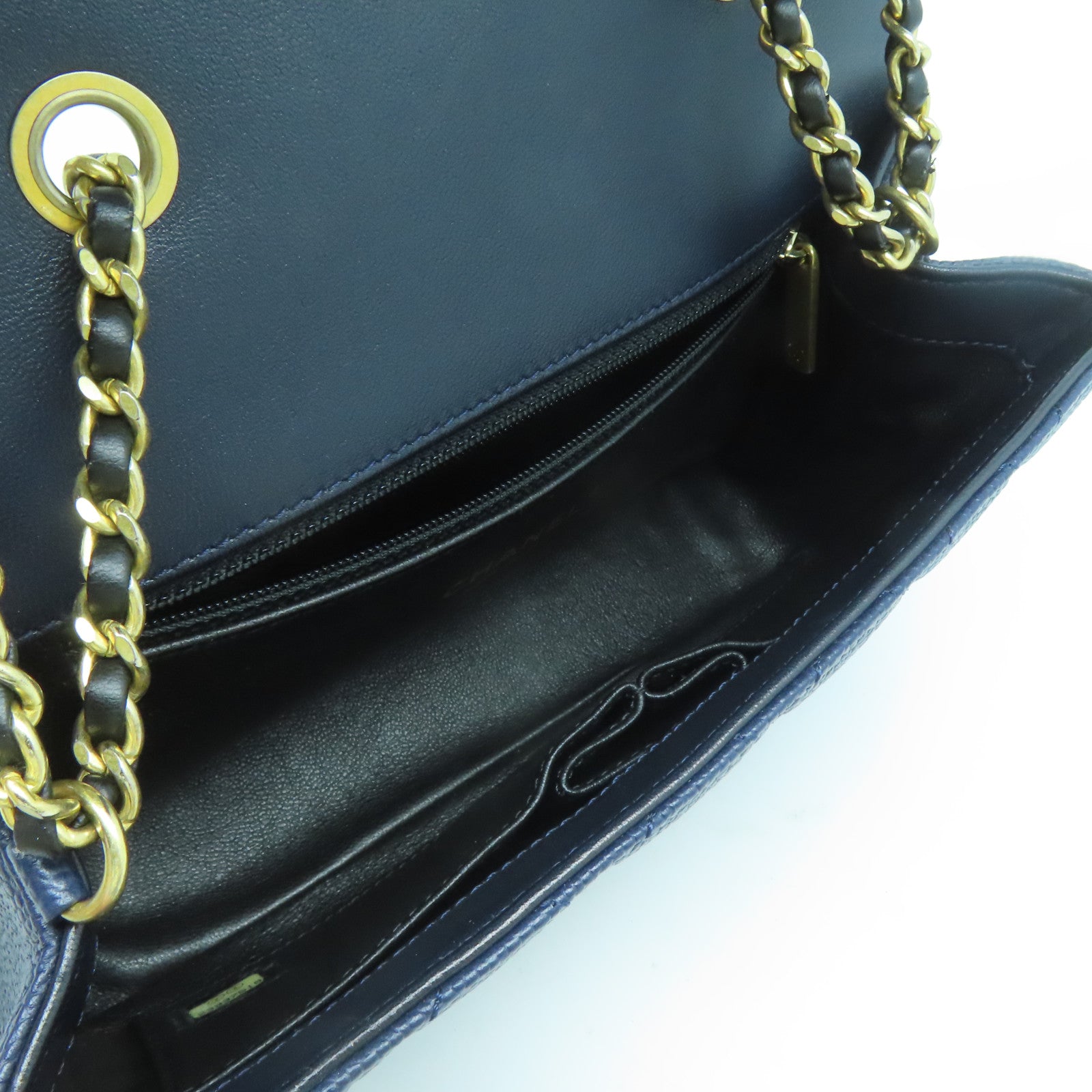 CHANEL 菱格Caviar皮革CC Filigree Flap Bag金扣鏈帶肩背袋深藍色/黑色