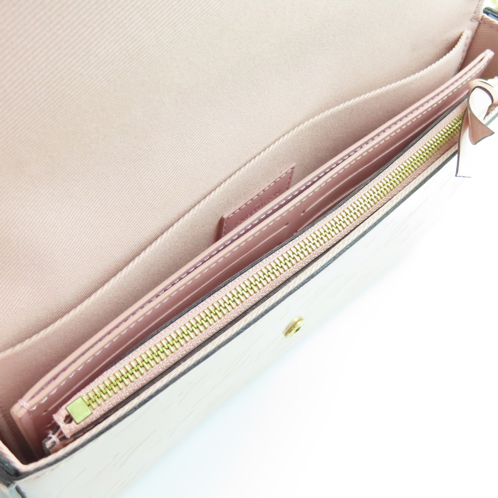 LOUIS VUITTON Monogram Vernis Felicie Pochette金扣链带肩背袋粉红色