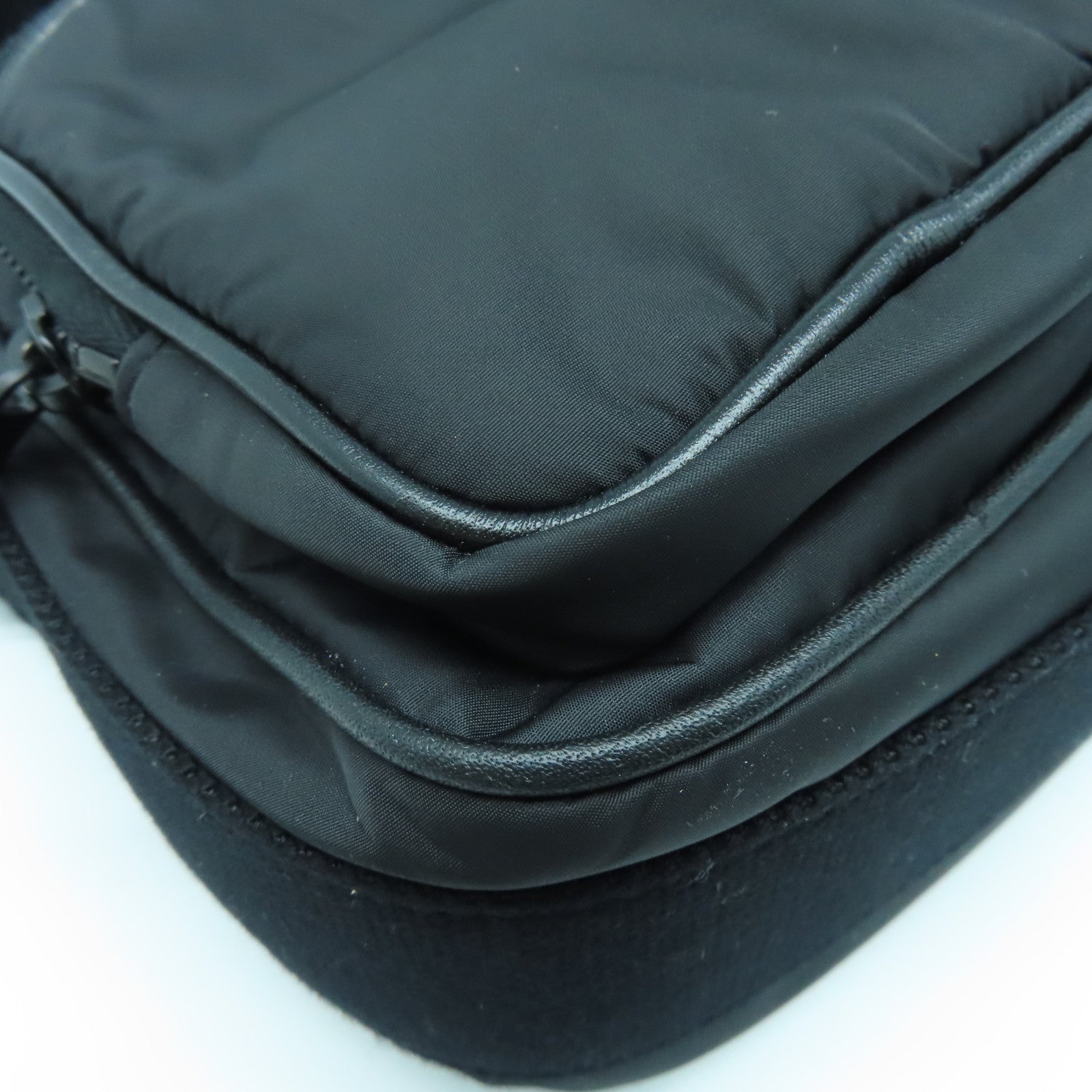 YVES SAINT LAURENT Nylon Shoulder Bag Black