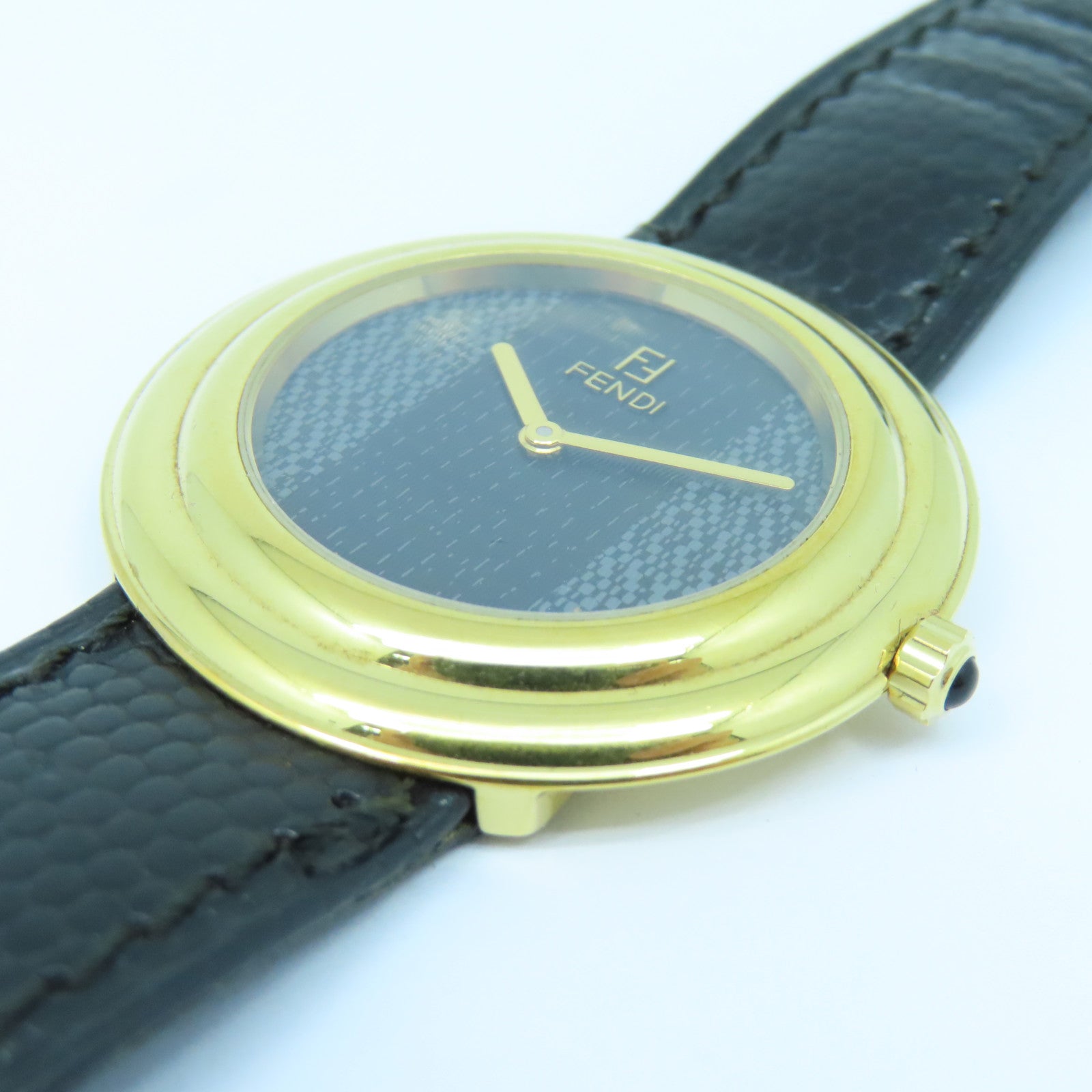 FENDI Watch310不鏽鋼手錶石英機芯黑色/灰色