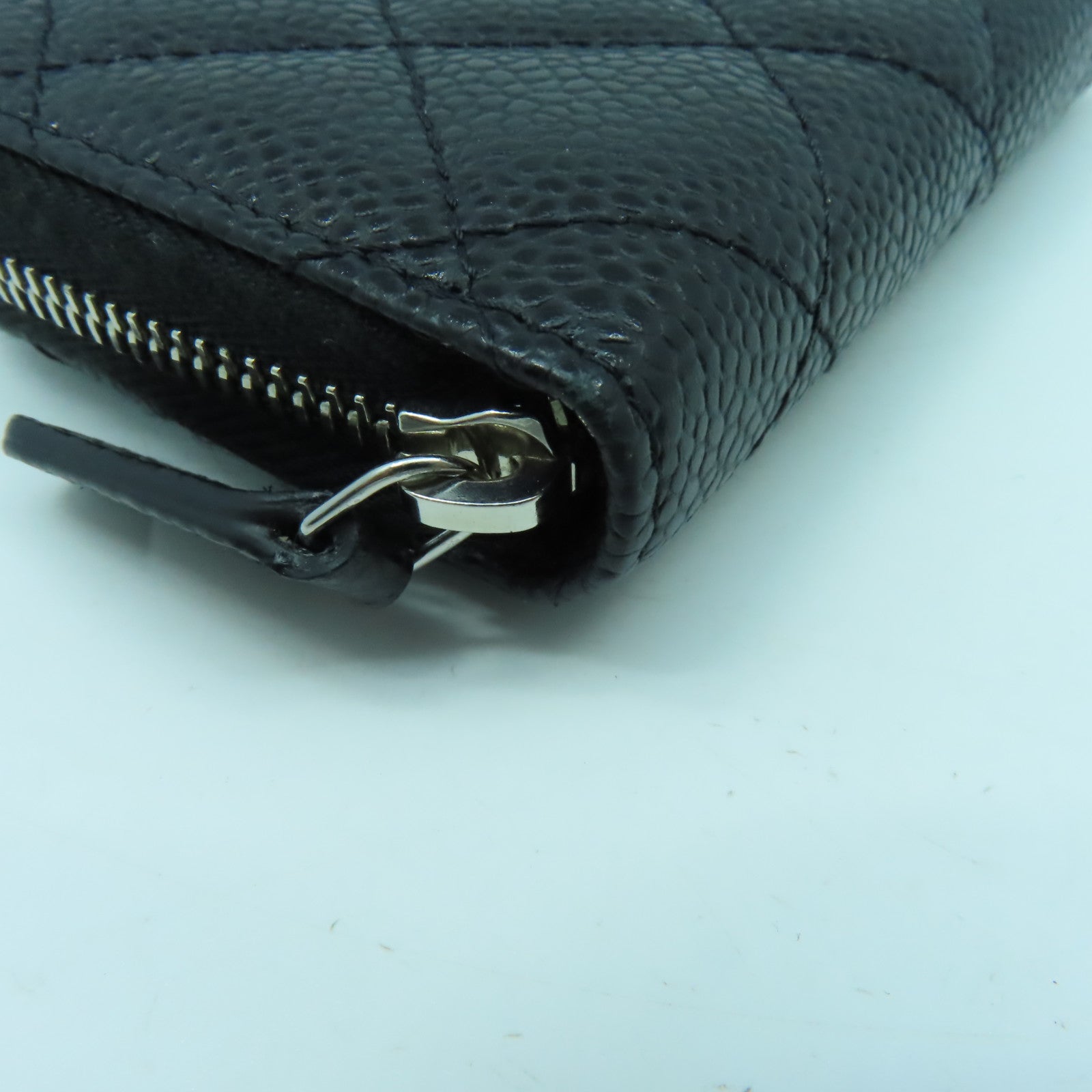 CHANEL 菱格Caviar皮革Card Case銀扣卡片套黑色