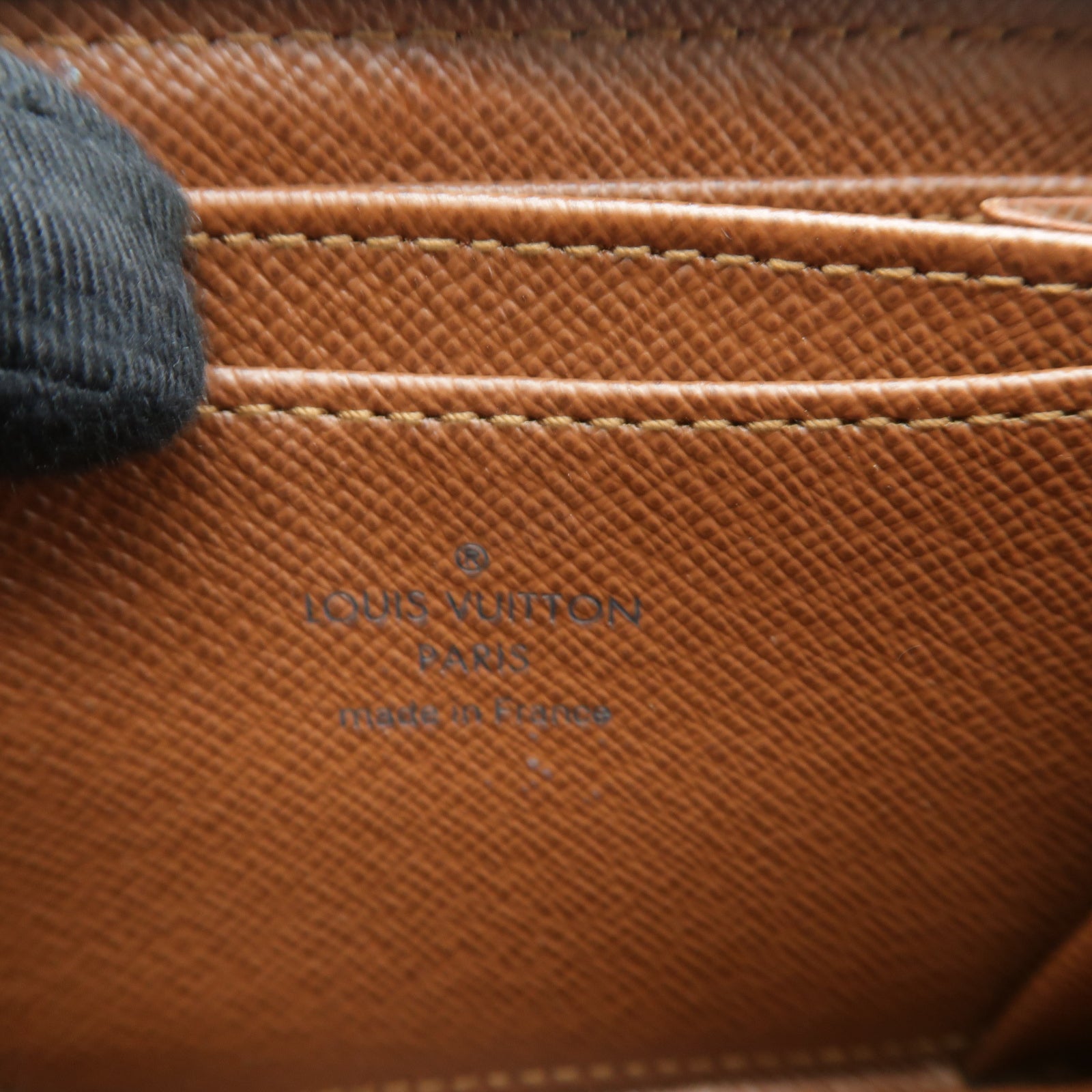LOUIS VUITTON Monogram Zippy Coin Purse金扣零錢包啡色
